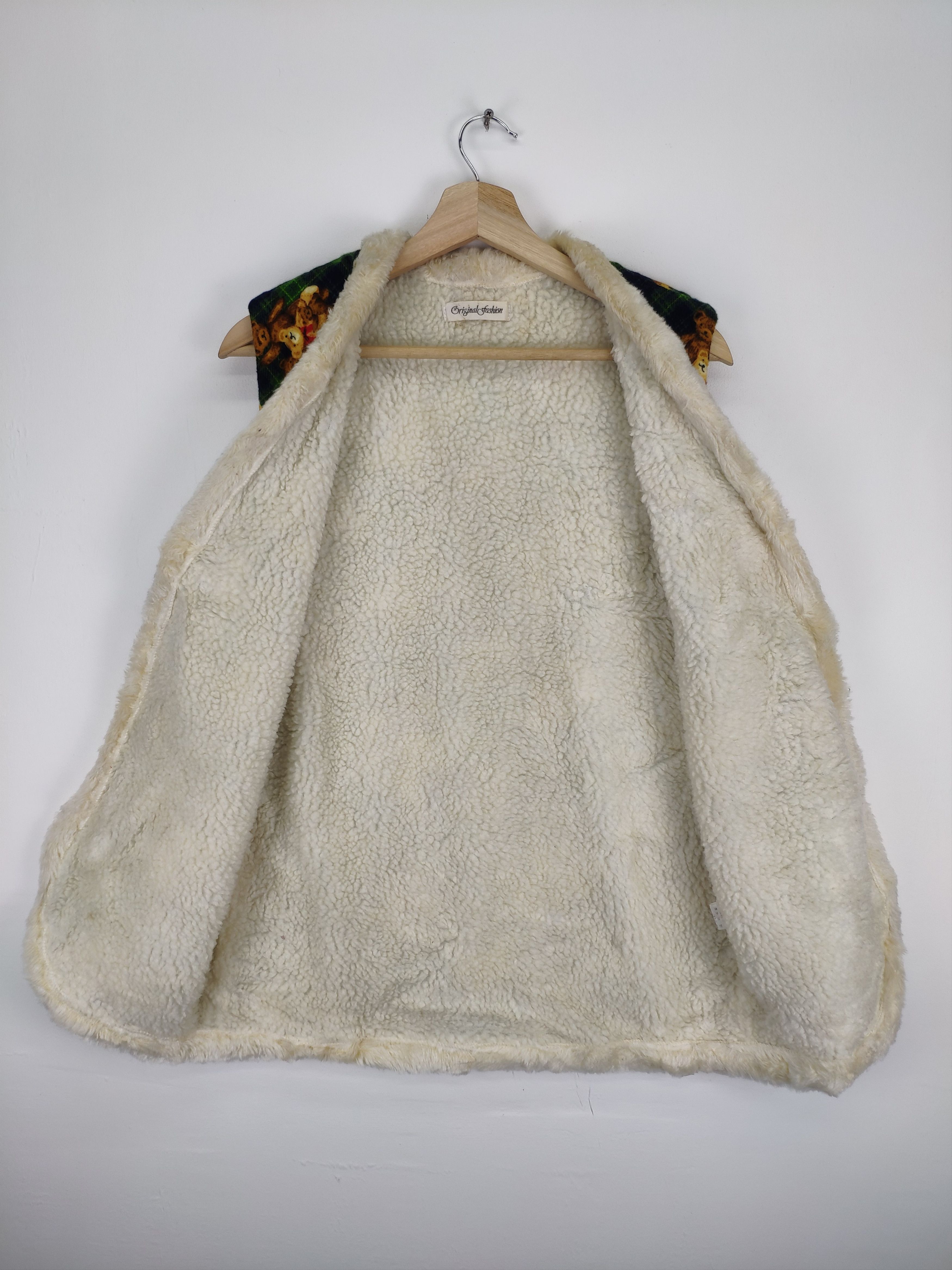 Vintage Vintage Vest Cardigan Lining Sherpa Polo Bear Style Size US M / EU 48-50 / 2 - 5 Thumbnail