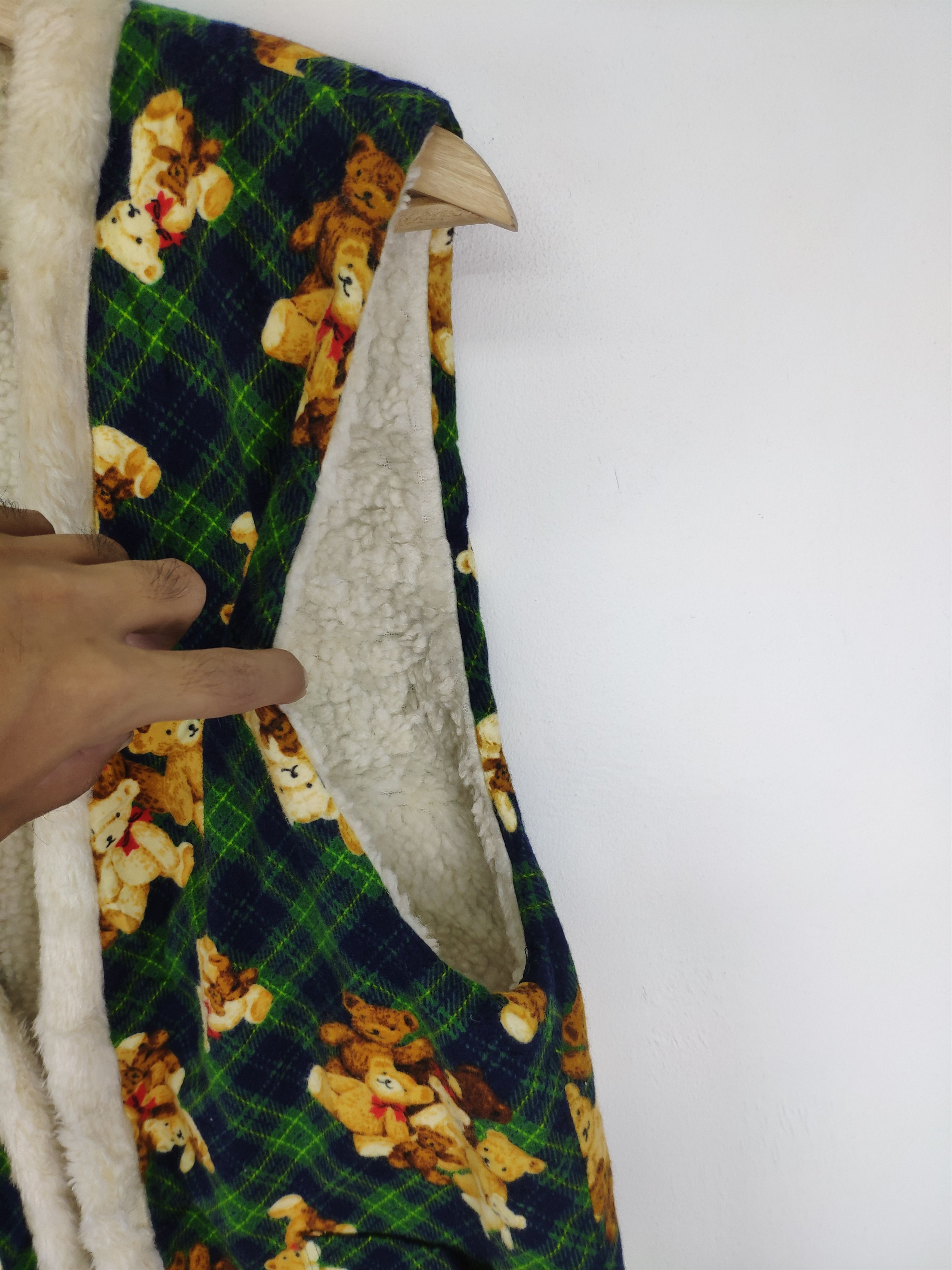 Vintage Vintage Vest Cardigan Lining Sherpa Polo Bear Style Size US M / EU 48-50 / 2 - 6 Thumbnail