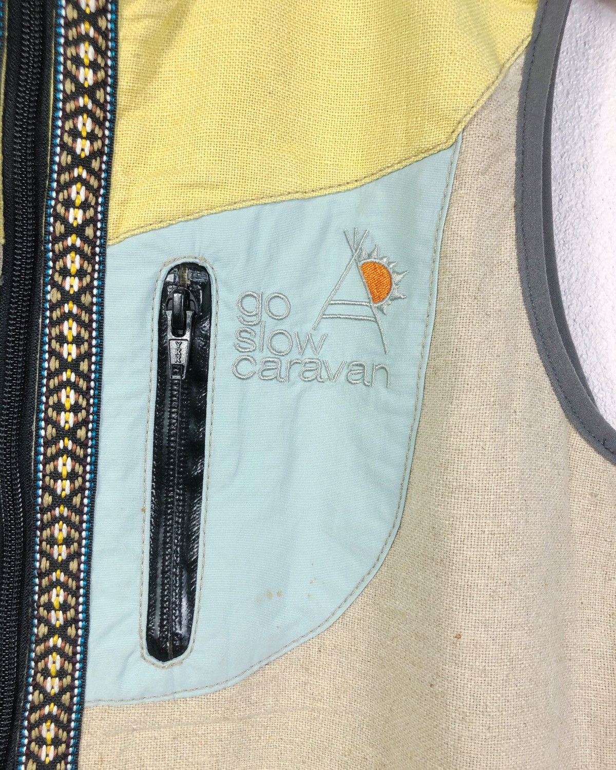 Japanese Brand × go slow caravan Rare Go Slow Caravan Zipper Vest Size US M / EU 48-50 / 2 - 3 Thumbnail