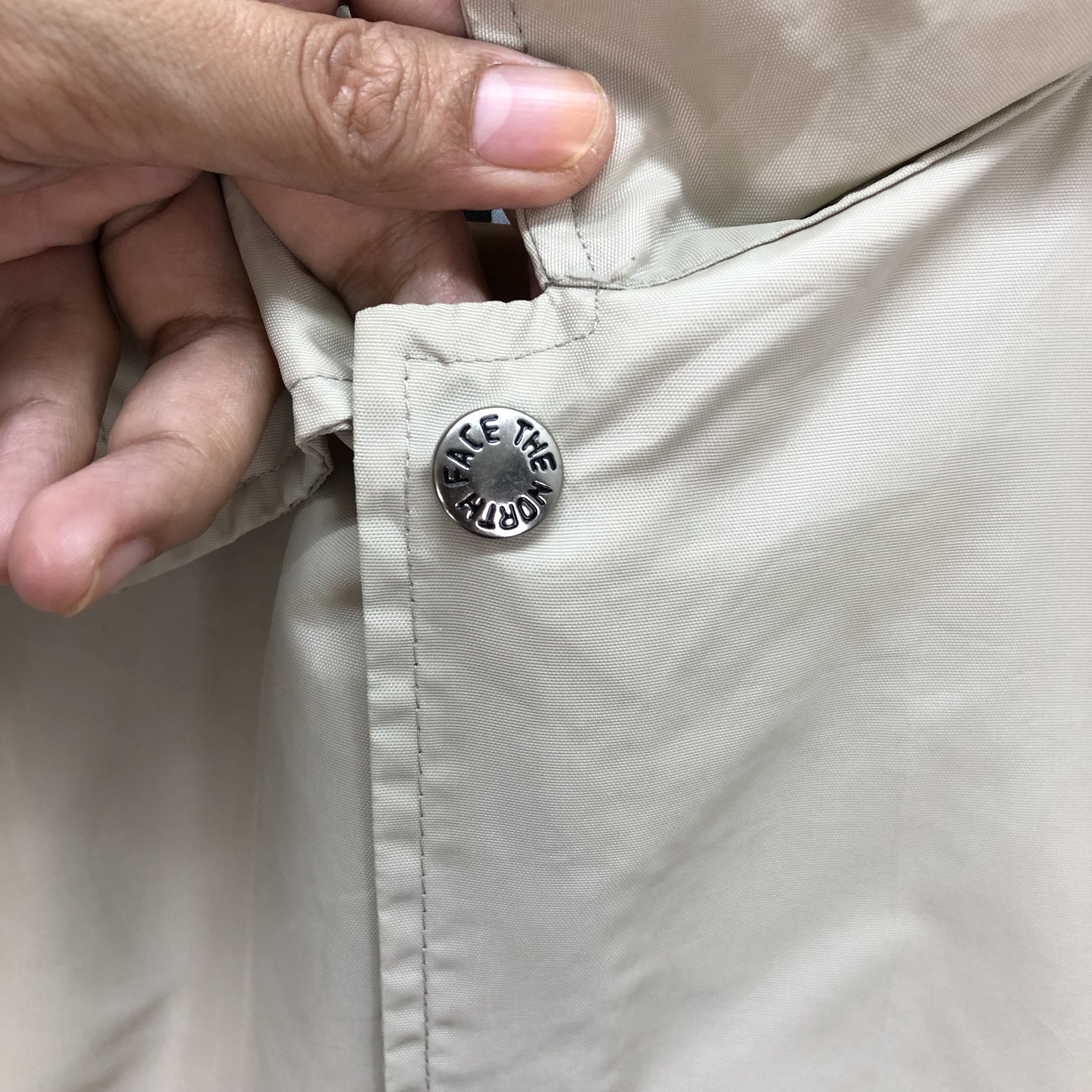 The North Face TNF Rock Solid Coach Jacket #5059-22 Size US M / EU 48-50 / 2 - 8 Thumbnail