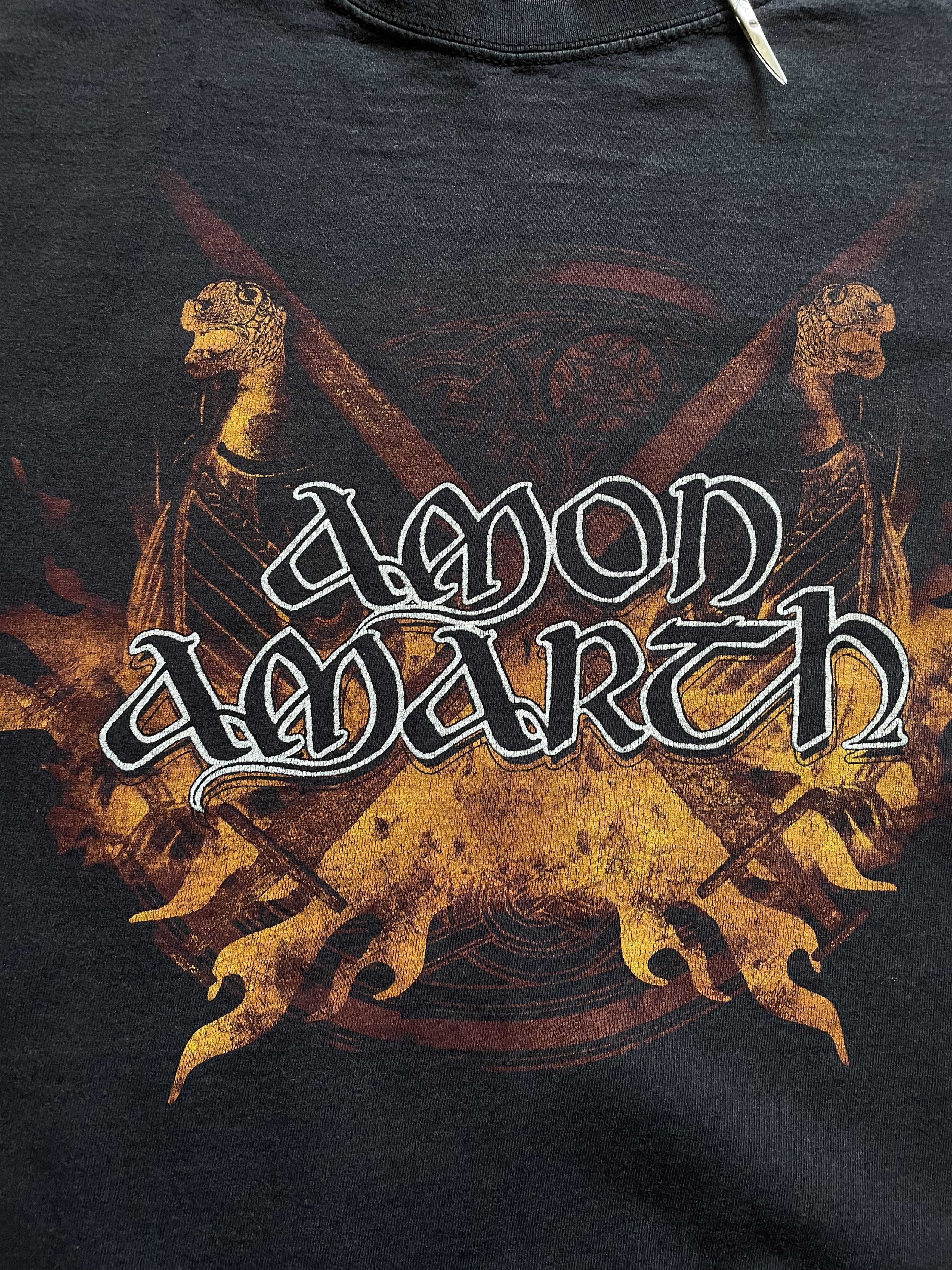 Band Tees × Vintage Amon Amarth Dead Metal Viking Rare Vintage Shirt Tee Hype Size US XL / EU 56 / 4 - 3 Thumbnail