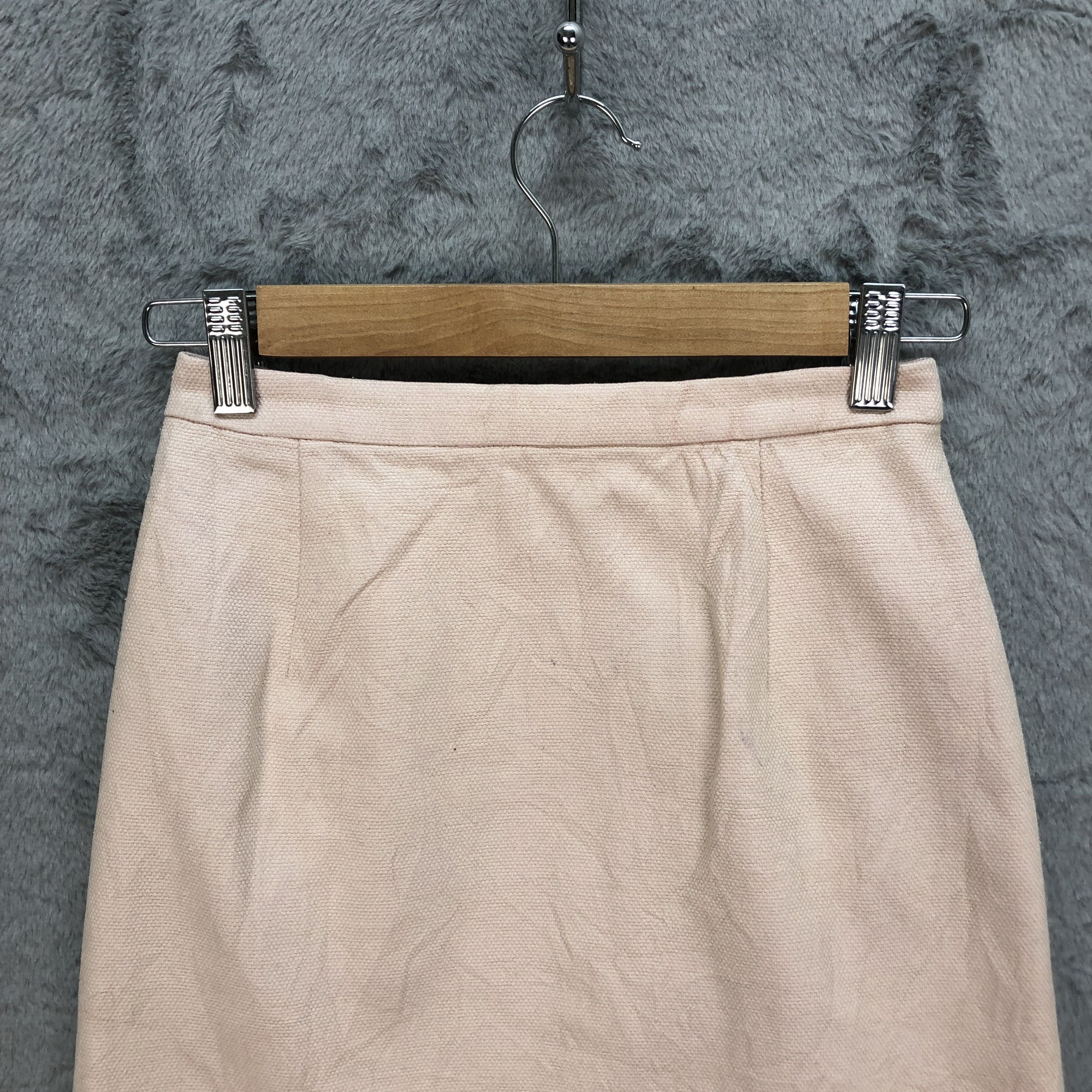 Karl Lagerfeld KARL LEGERFELD PINK MINI SKIRTS #6078-216 Size 24" / US 00 / IT 34 - 2 Thumbnail