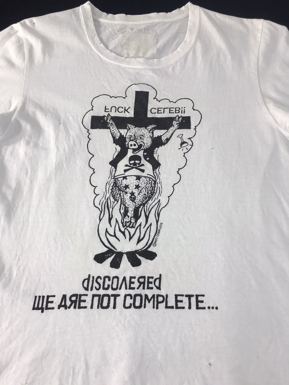 Vintage DSVR Not Complete Fcuk Celeb Tee Printed Roasted Pig K1079j Size US S / EU 44-46 / 1 - 3 Thumbnail