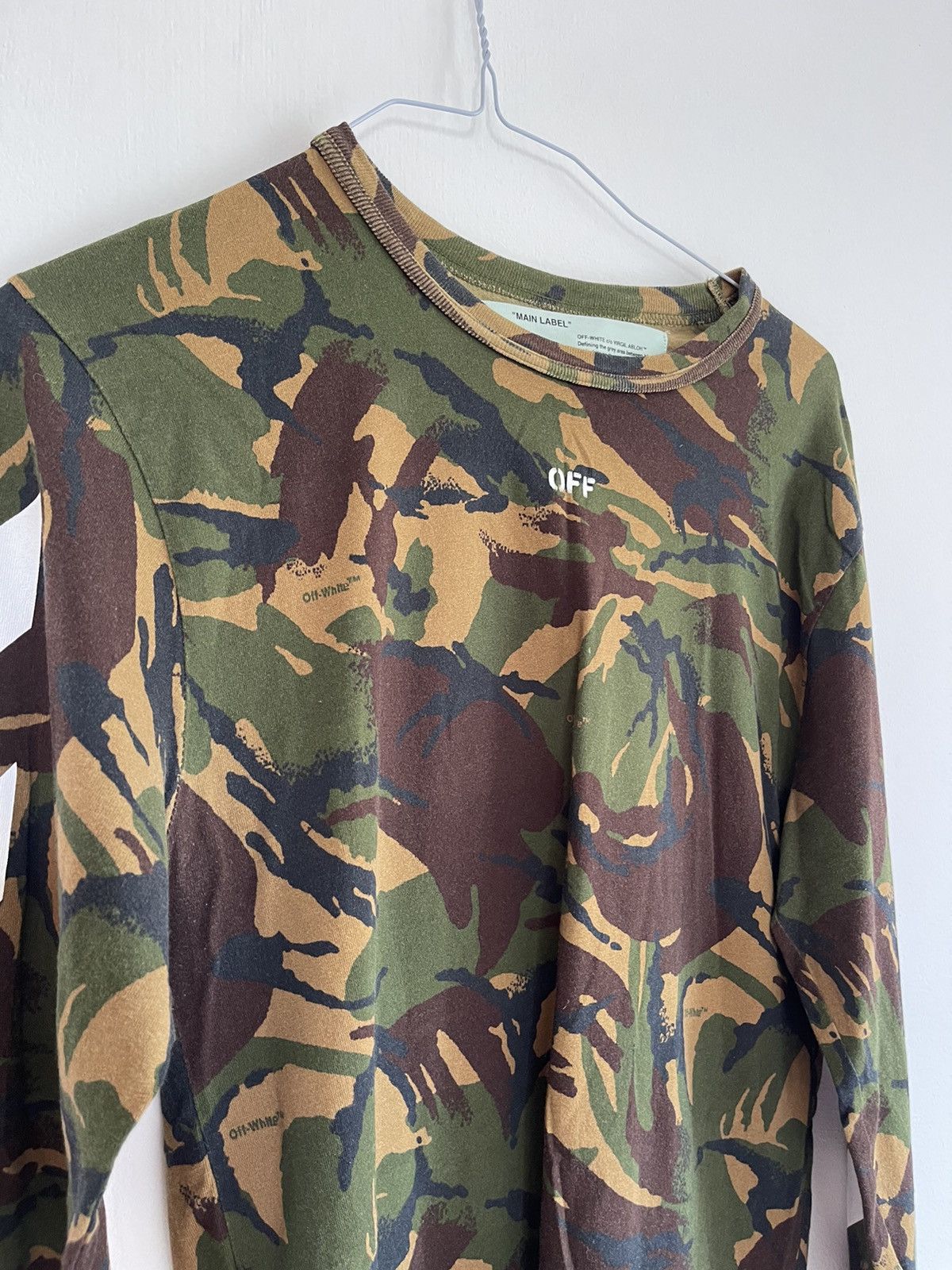 Off-White Off white camo LS TEE Size US M / EU 48-50 / 2 - 12 Thumbnail