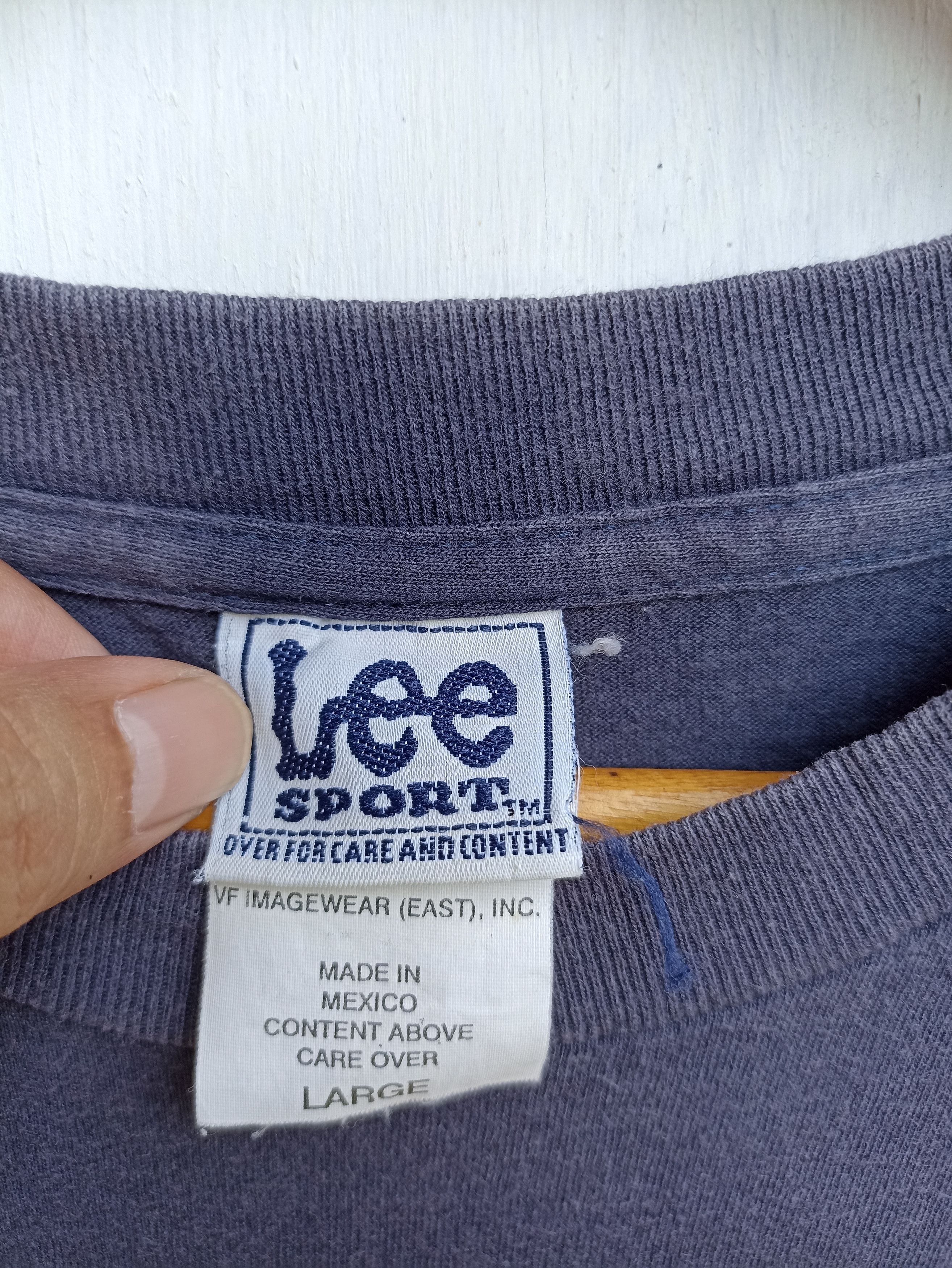 Lee × NFL × Vintage Vintage y2k Vintage Tennessee Titans t shirt George 27 tee Size US M / EU 48-50 / 2 - 7 Thumbnail