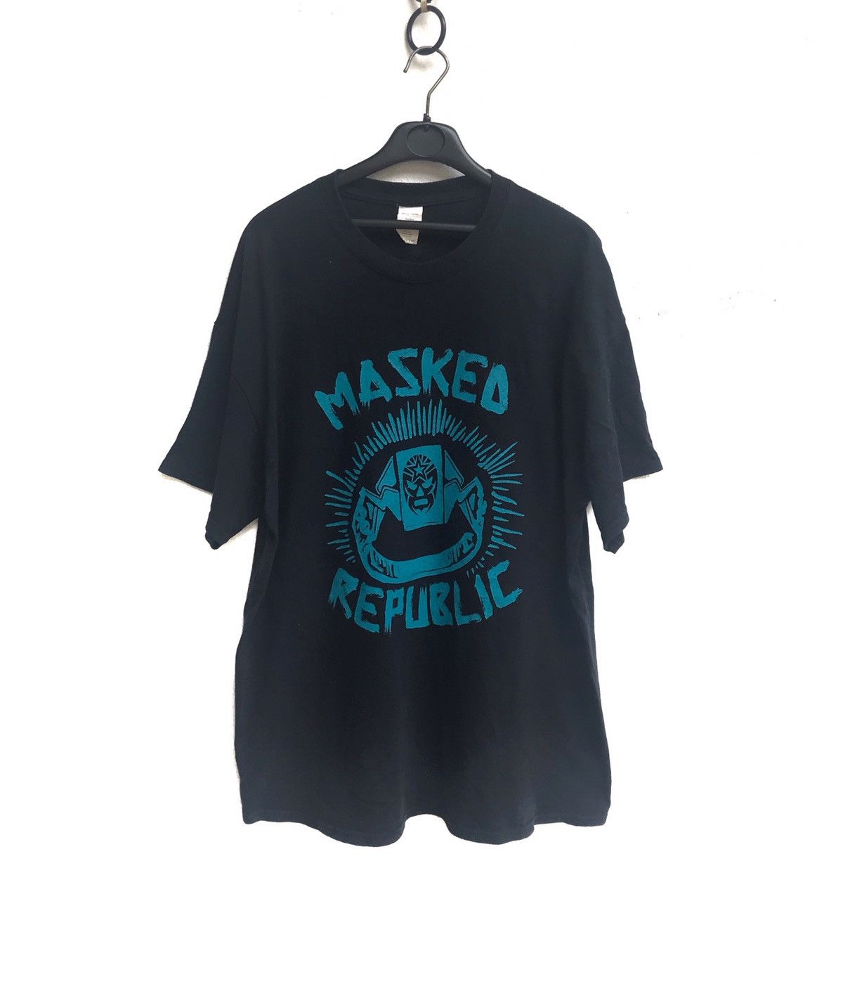 Gildan × Japanese Brand 🔥Gildan Masked Republic T Shirt Size US L / EU 52-54 / 3 - 1 Thumbnail