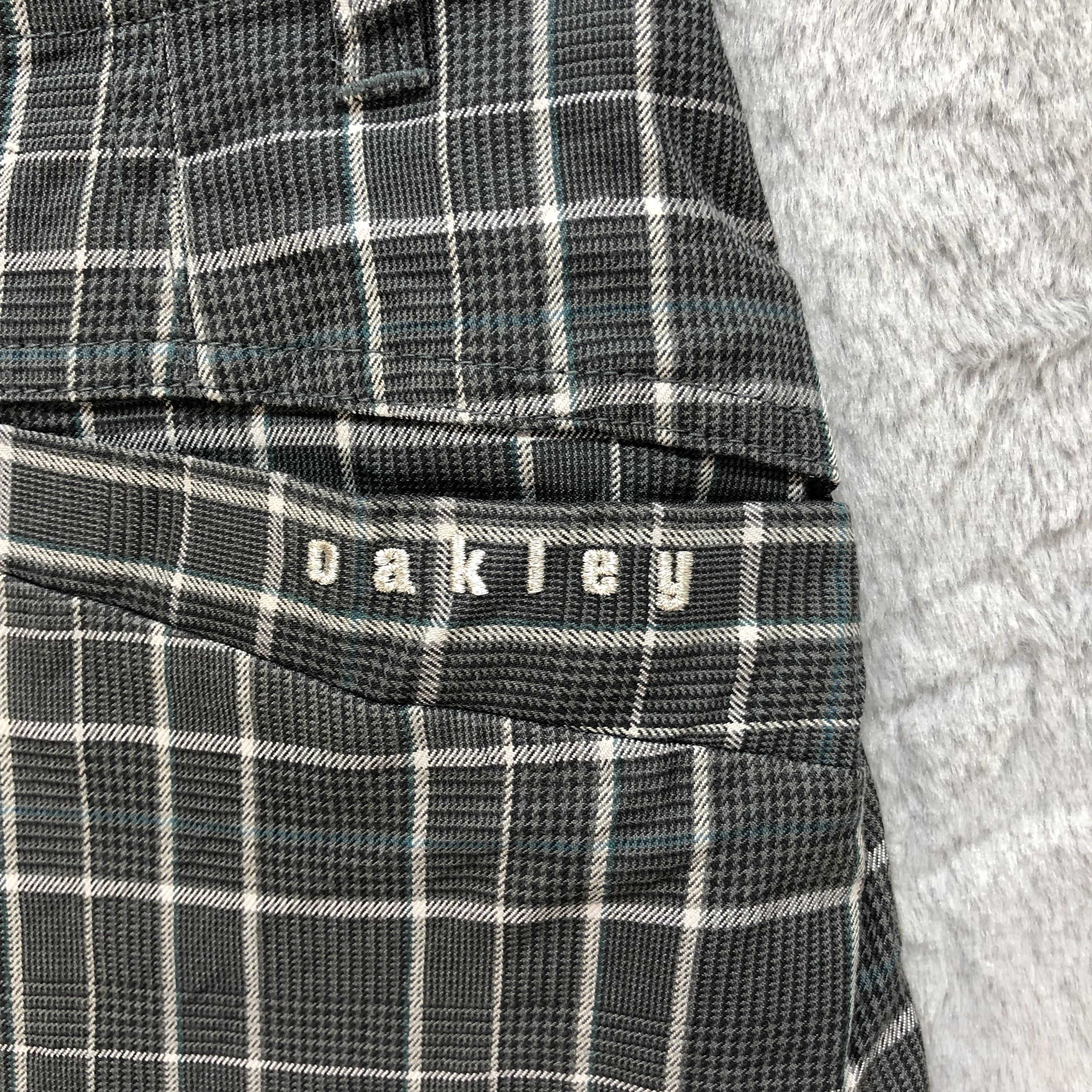 Oakley OAKLEY PLAID / CHECKED MINI SKIRTS #6076-216 Size 29" - 16 Thumbnail