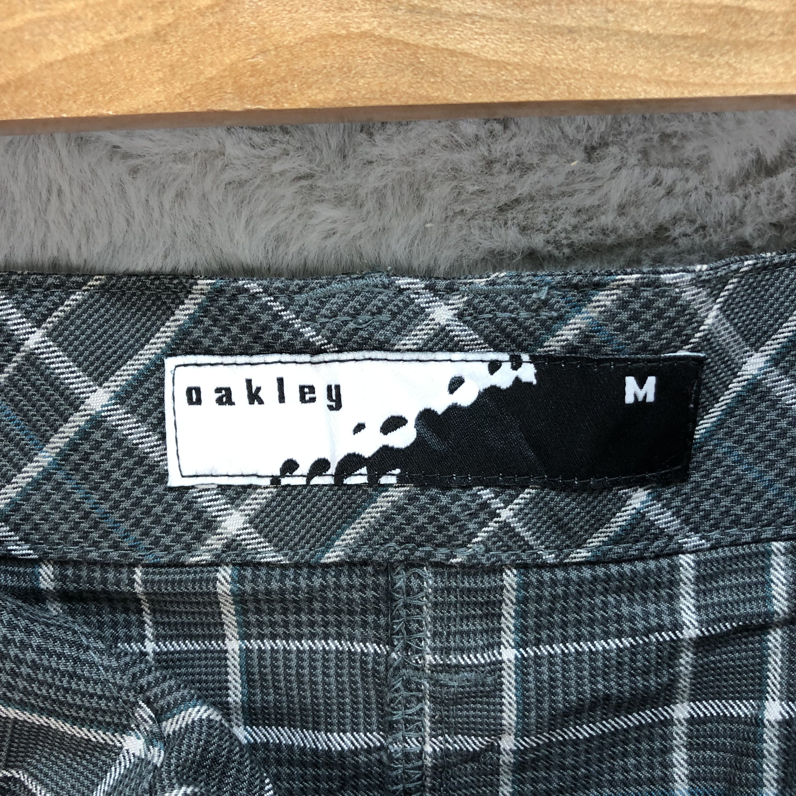 Oakley OAKLEY PLAID / CHECKED MINI SKIRTS #6076-216 Size 29" - 9 Thumbnail