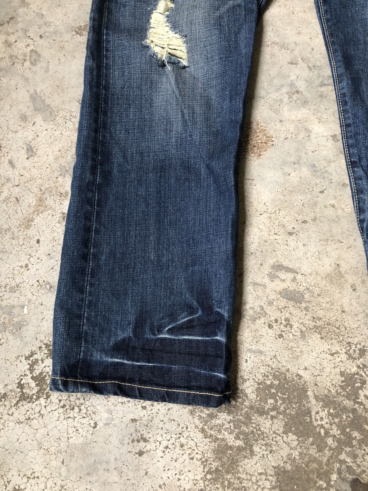 Japanese Brand SUBCIETY STUD SPIKE DENIM JEANS RIPPED STYLE Size US 36 / EU 52 - 3 Thumbnail