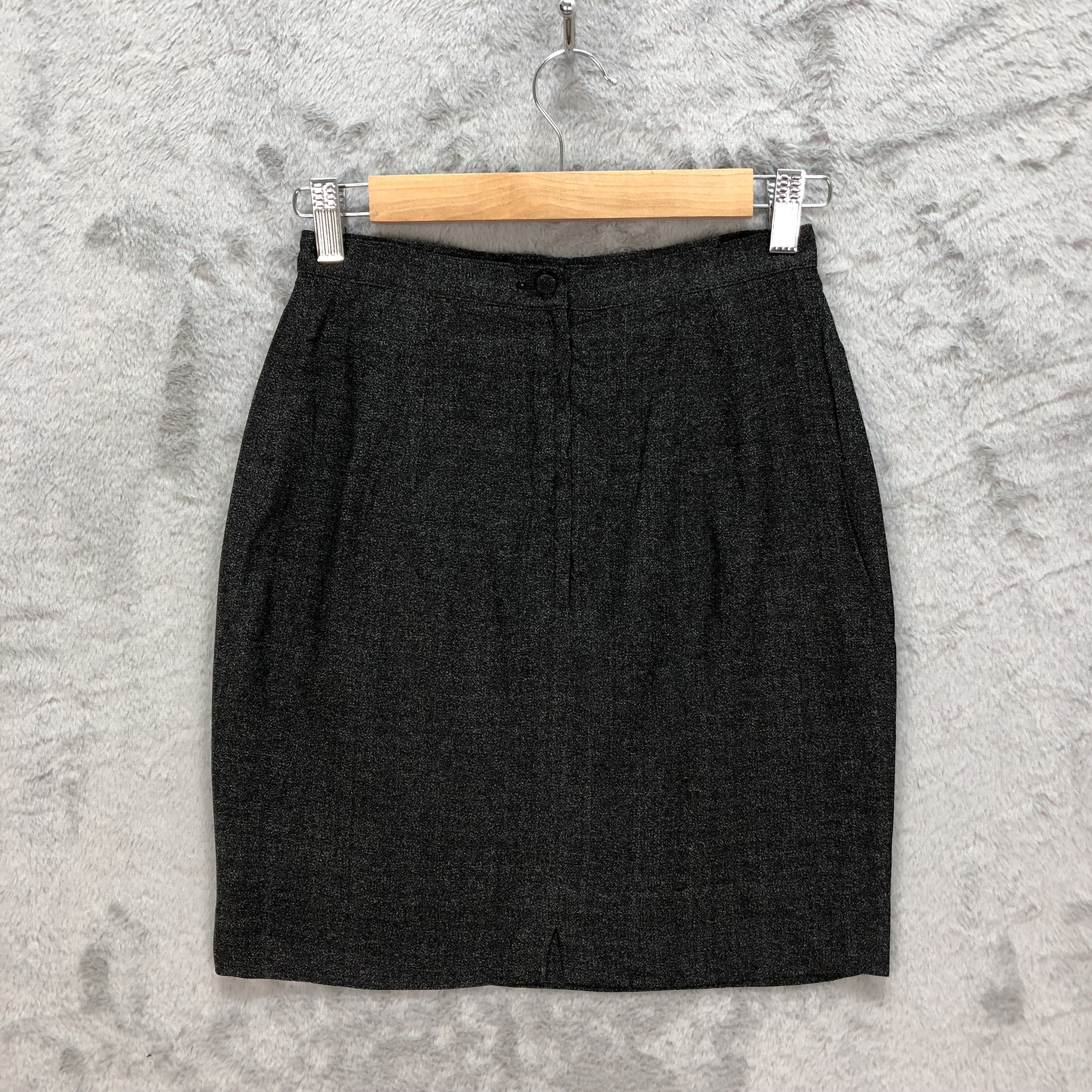 agnes b. AGNES B PARIS MADE IN JAPAN MINI SKIRTS #6069-216 Size 25" / US 0 / IT 36 - 7 Thumbnail