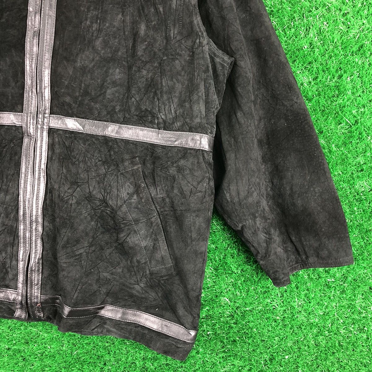Vintage Vintage Pierucci Italian Made Suede Leather Ziper Jacket Size US XL / EU 56 / 4 - 3 Thumbnail