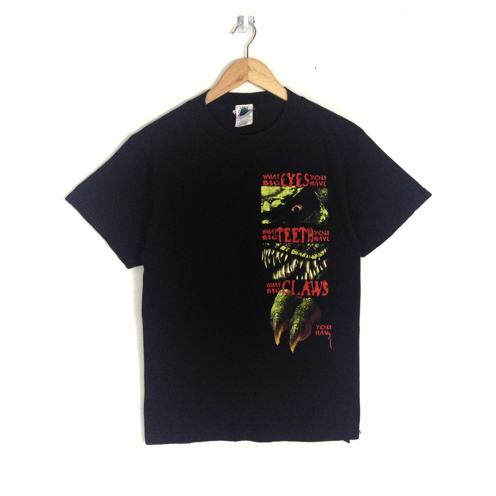 Vintage Jurassic Park Dinosaur Horror Shirt