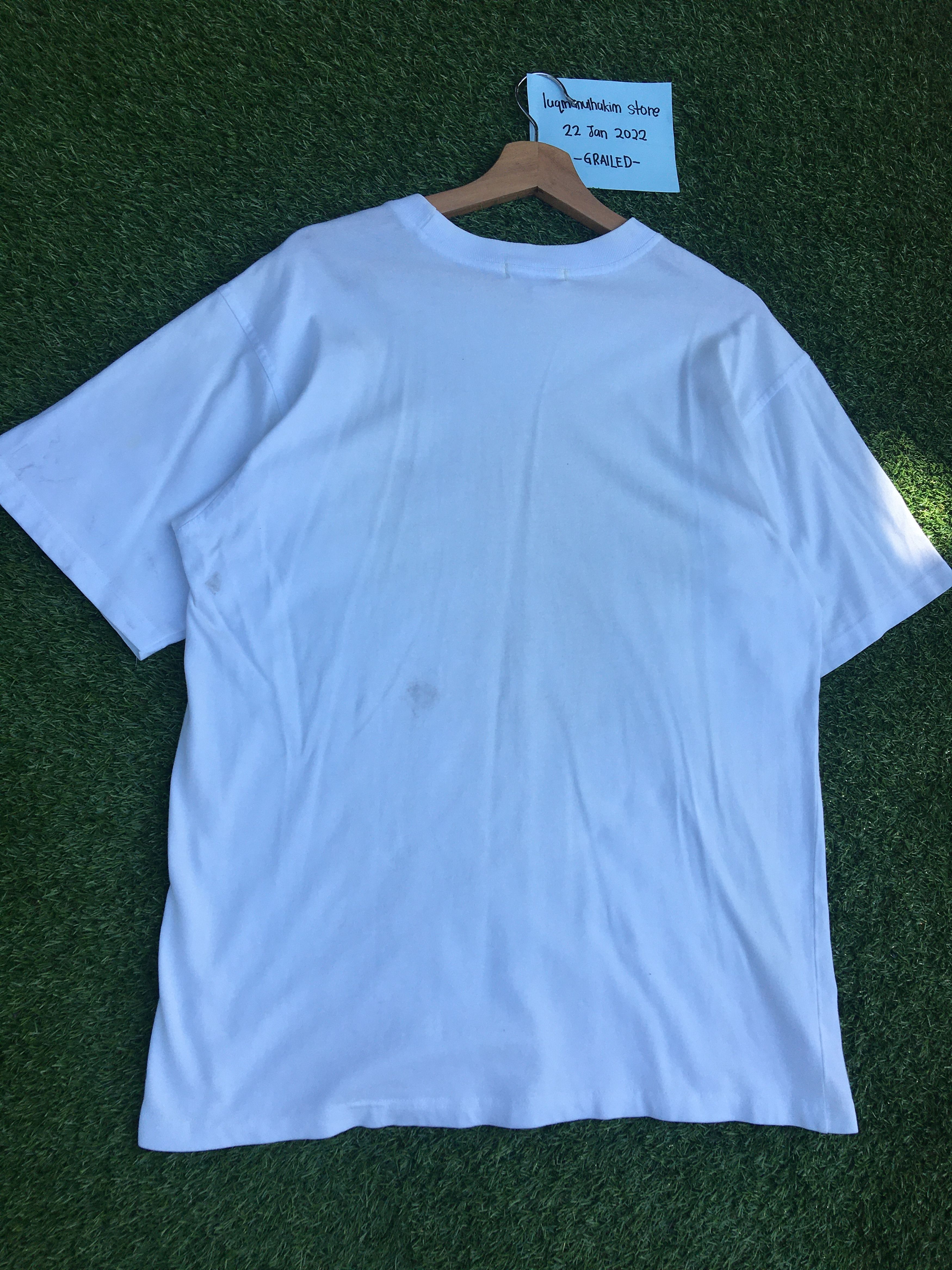 Yves Saint Laurent Vintage YSL Yves Saint Laurent Spellout Tshirt Size US L / EU 52-54 / 3 - 11 Thumbnail