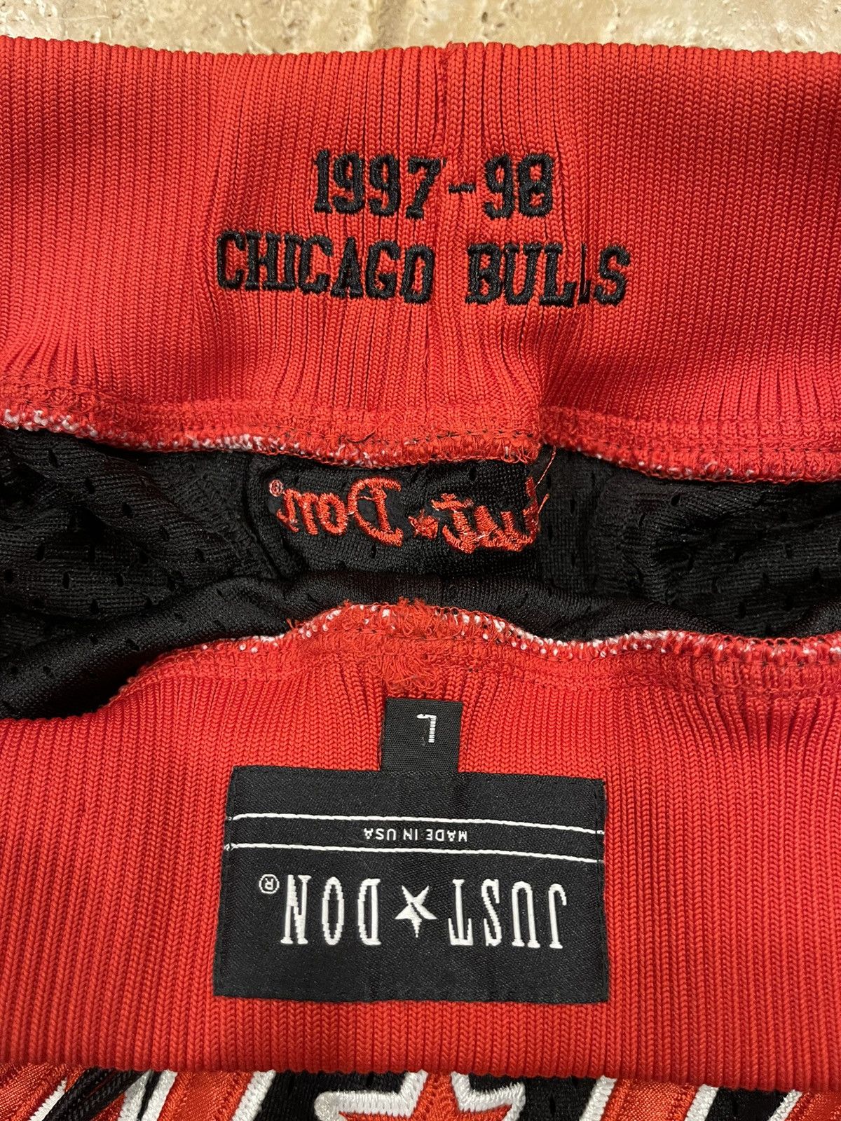 Just Don Just Don x Mitchell & Ness NBA Chicago Bulls OG Black Shorts Size US 34 / EU 50 - 8 Thumbnail