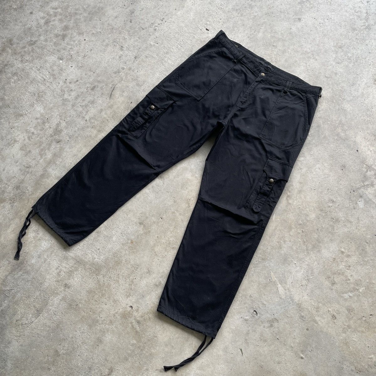 Japanese Brand W44🔥 Vintage Japanese Black Cargo Pants PARACHUTE Rare Size US 44 / EU 60 - 2 Thumbnail