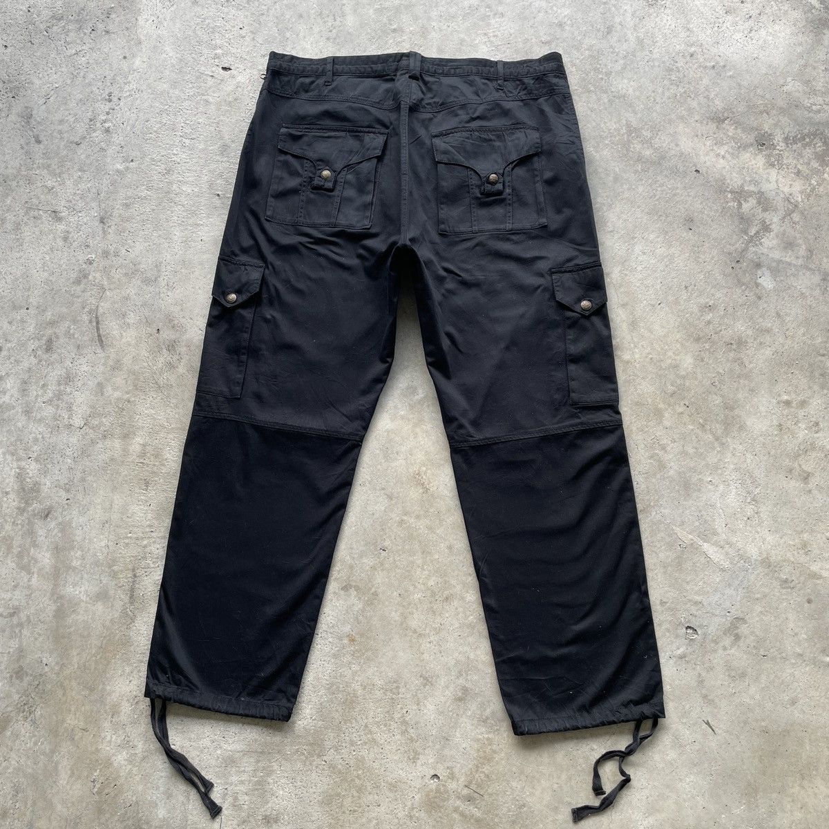 Japanese Brand W44🔥 Vintage Japanese Black Cargo Pants PARACHUTE Rare Size US 44 / EU 60 - 11 Thumbnail