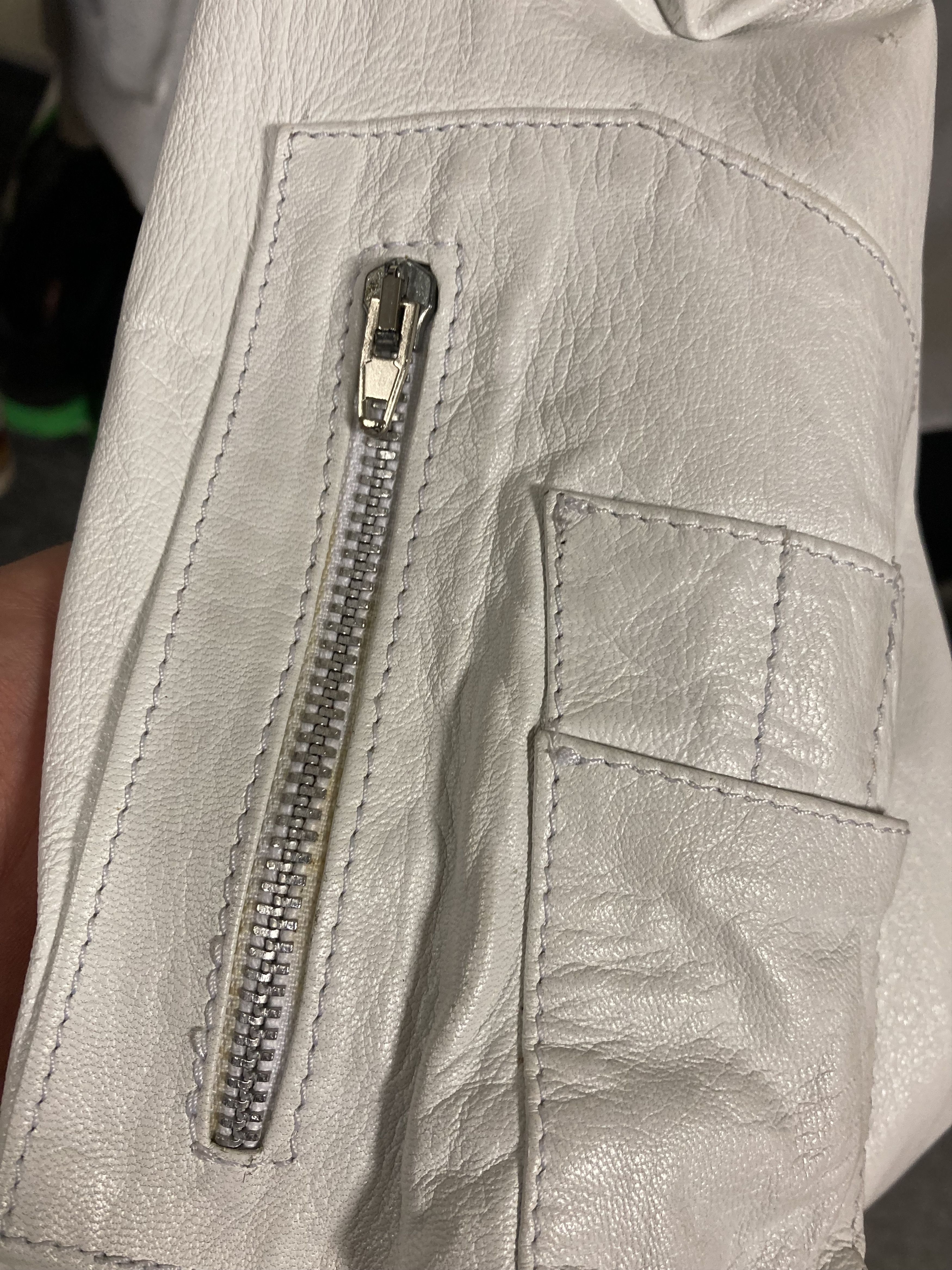 Helmut Lang Vintage Helmut Lang Leather Men Bomber Jacket Size 50IT(M) Size US M / EU 48-50 / 2 - 11 Thumbnail