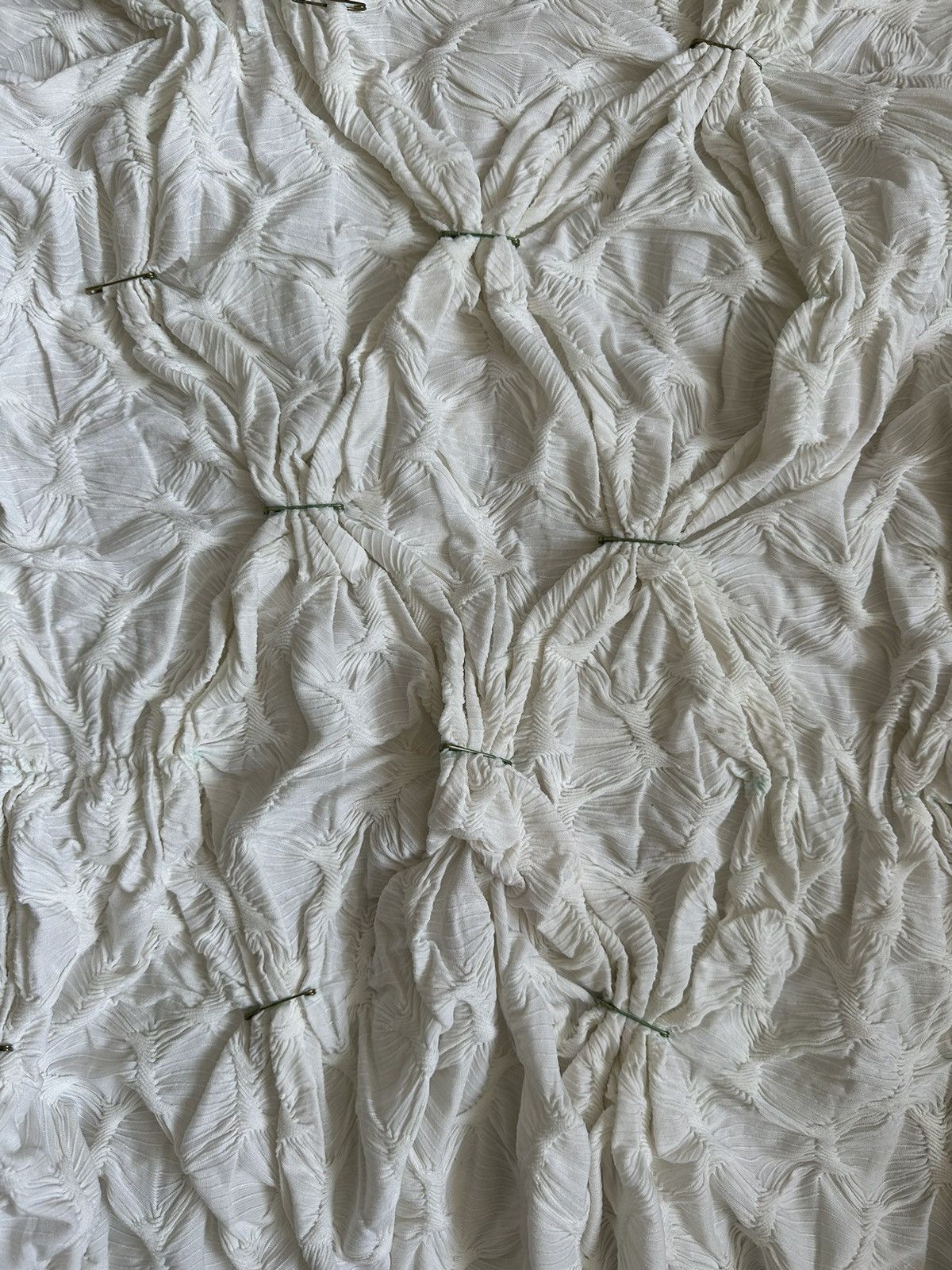 Other Waxed smocked textured white romantic blouse Size US S / EU 44-46 / 1 - 16 Thumbnail