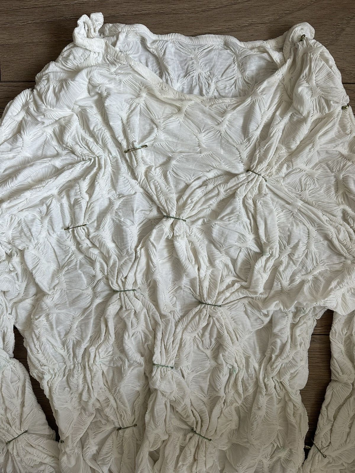 Other Waxed smocked textured white romantic blouse Size US S / EU 44-46 / 1 - 13 Thumbnail