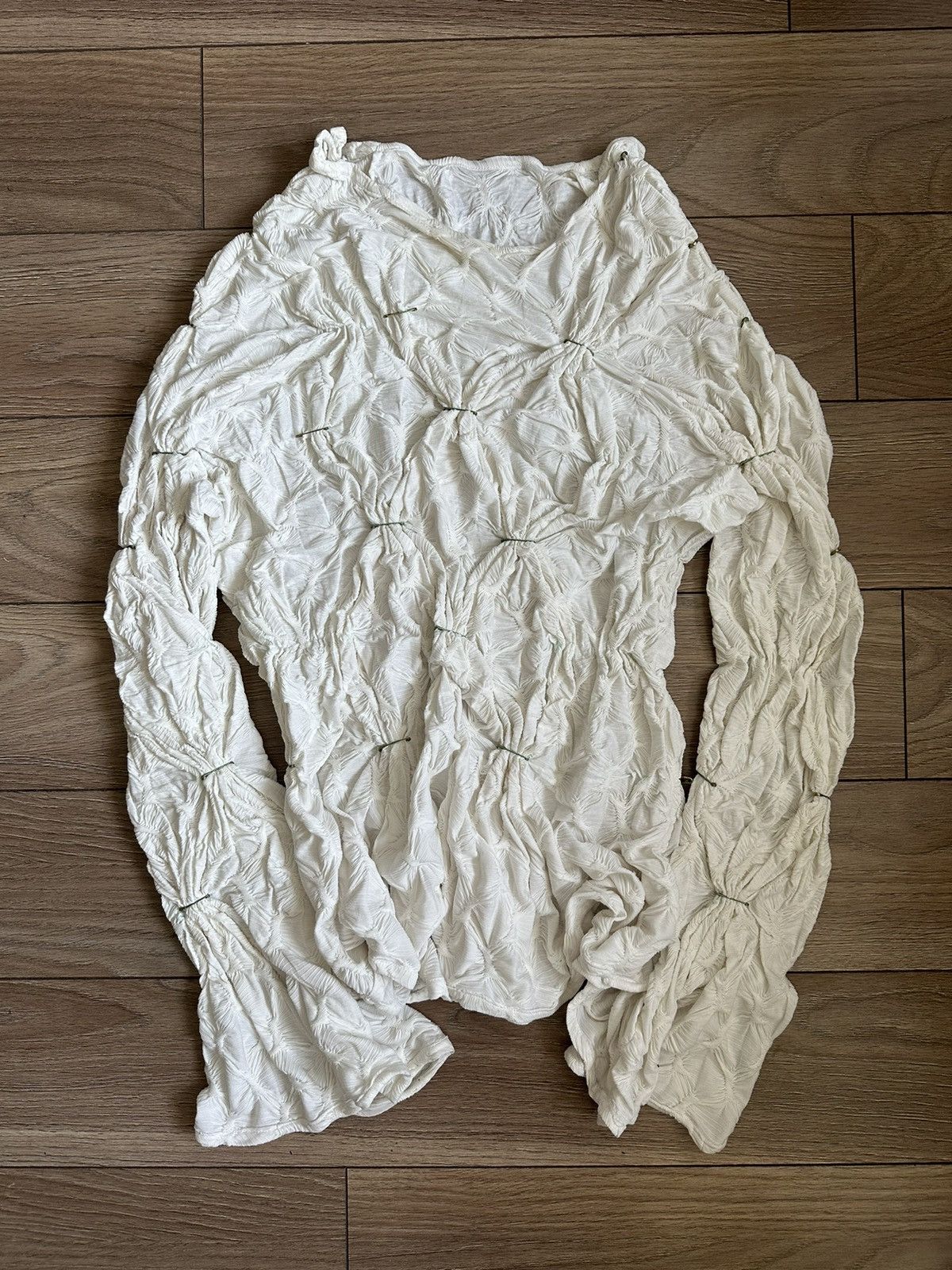 Other Waxed smocked textured white romantic blouse Size US S / EU 44-46 / 1 - 5 Thumbnail