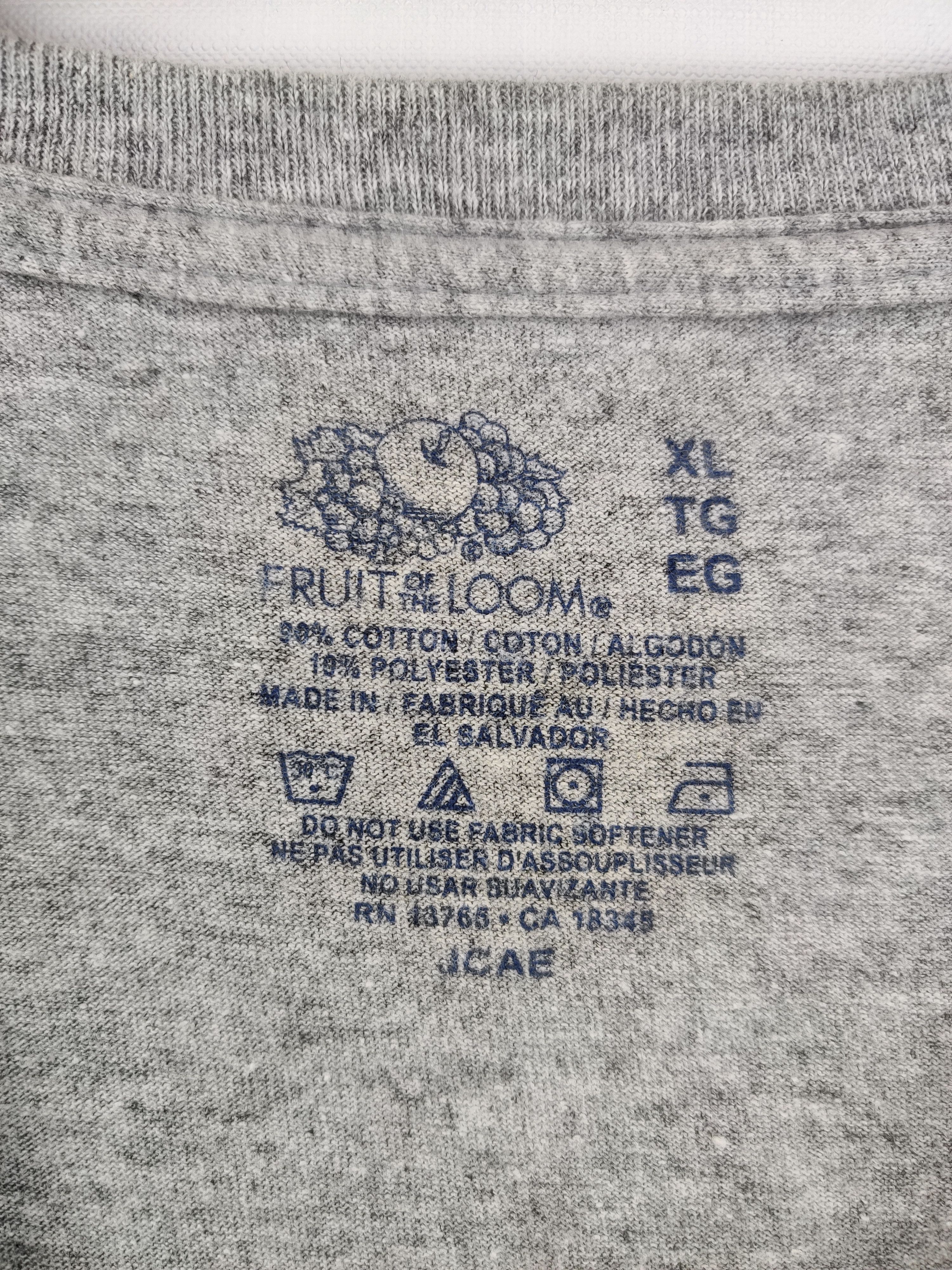 Band Tees Radiohead Stanley Donwood 2000 Band Tee Tshirt Size US XL / EU 56 / 4 - 7 Thumbnail