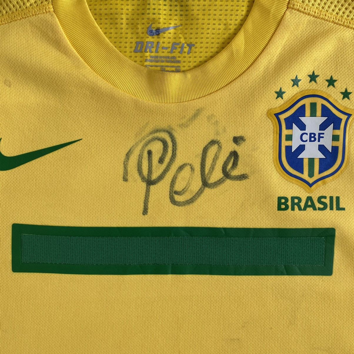 Nike 2011/12 Pele’s Signature Brazil Home Football Soccer Jersey Size US XL / EU 56 / 4 - 8 Thumbnail