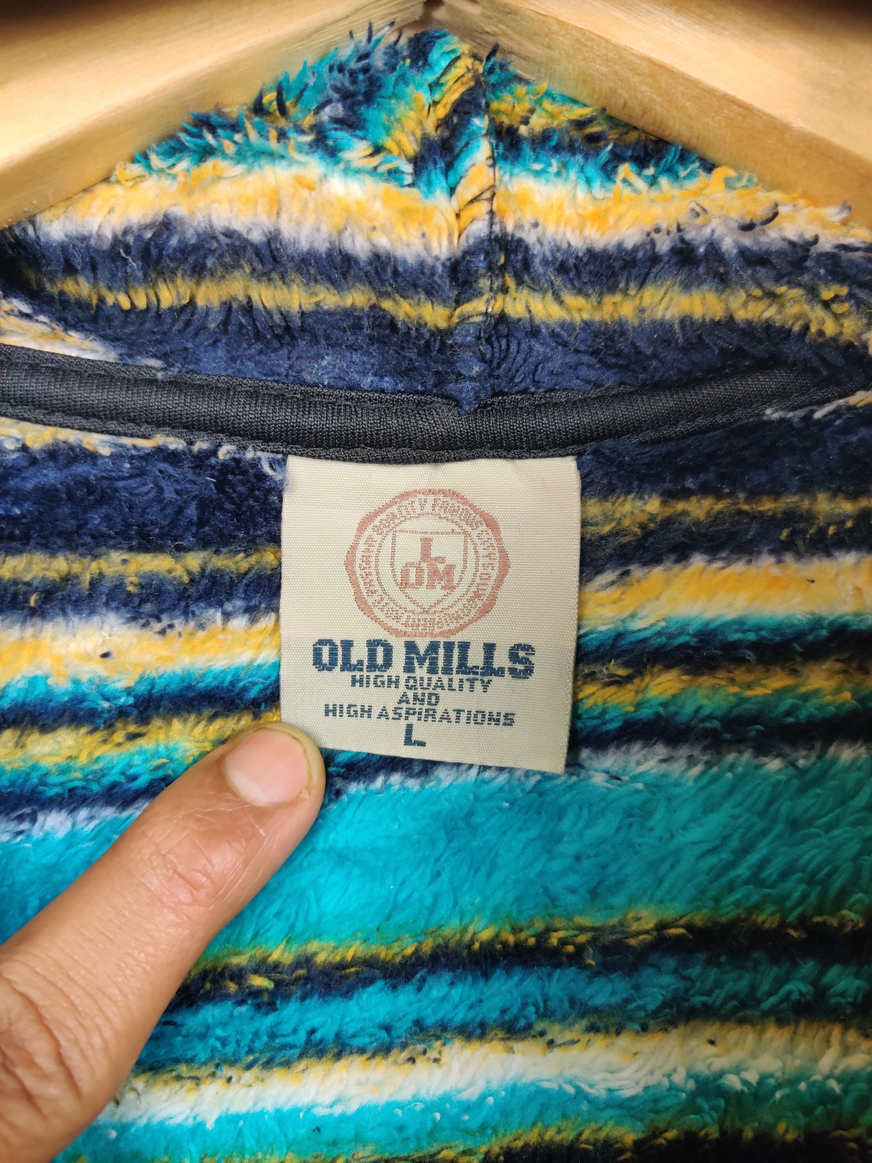 Japanese Brand Vintage Japanese Brand Old Mills Fleece Sweater Jacket Size US L / EU 52-54 / 3 - 5 Thumbnail