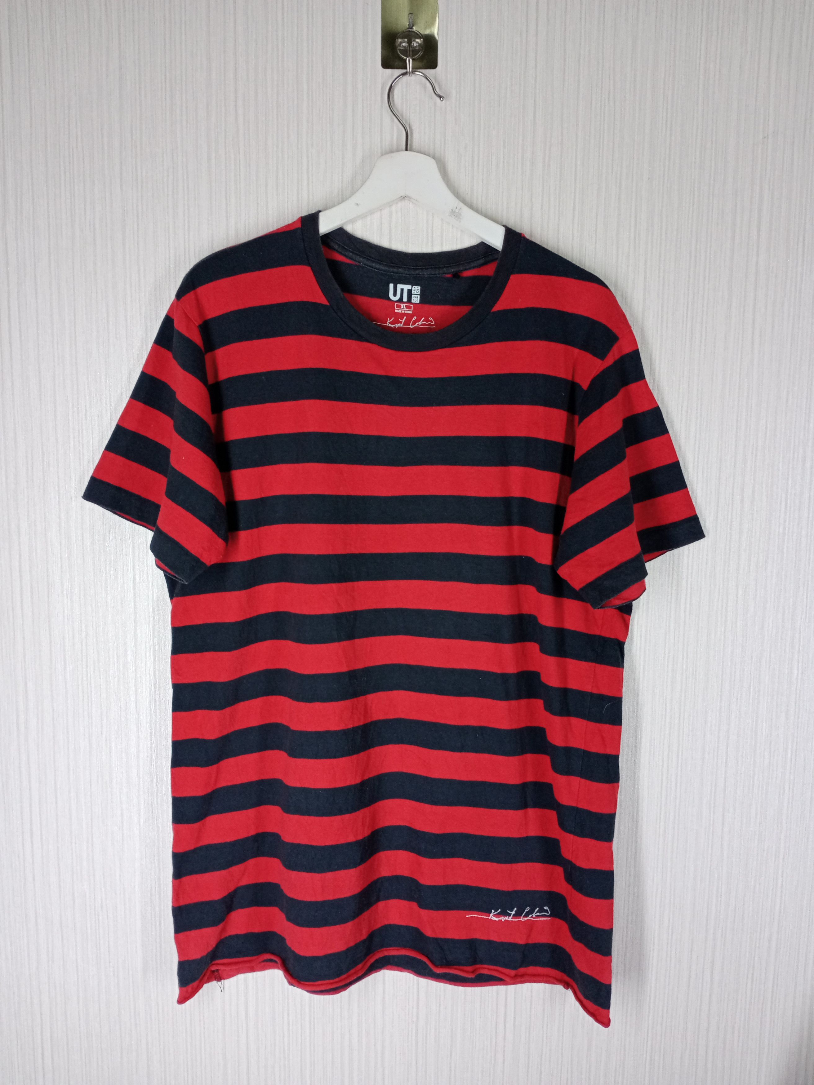 Band Tees Kurt Cobain Collaboration Uniqlo Stripes Tshirt Size US XL / EU 56 / 4 - 4 Thumbnail