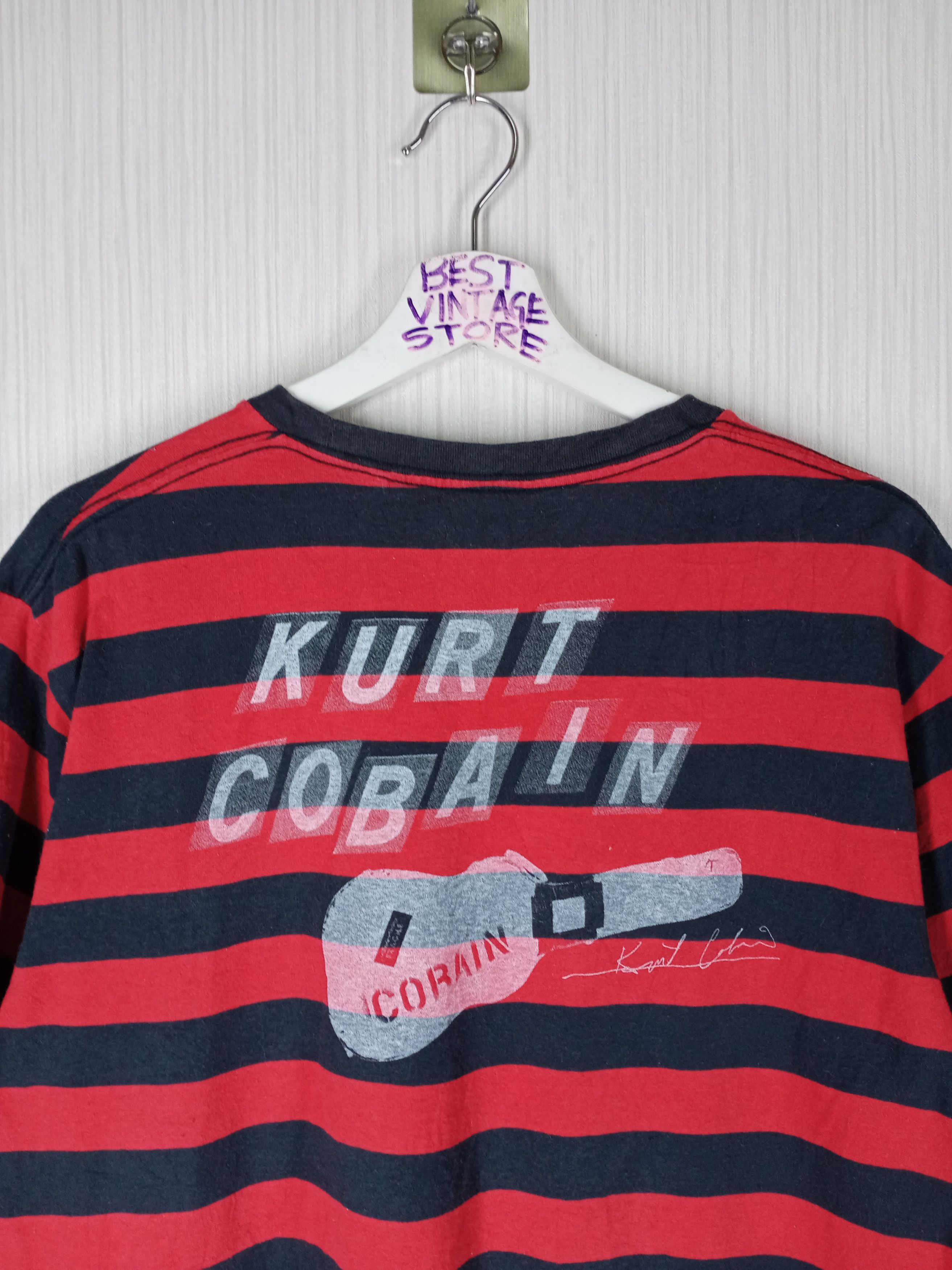 Band Tees Kurt Cobain Collaboration Uniqlo Stripes Tshirt Size US XL / EU 56 / 4 - 5 Thumbnail