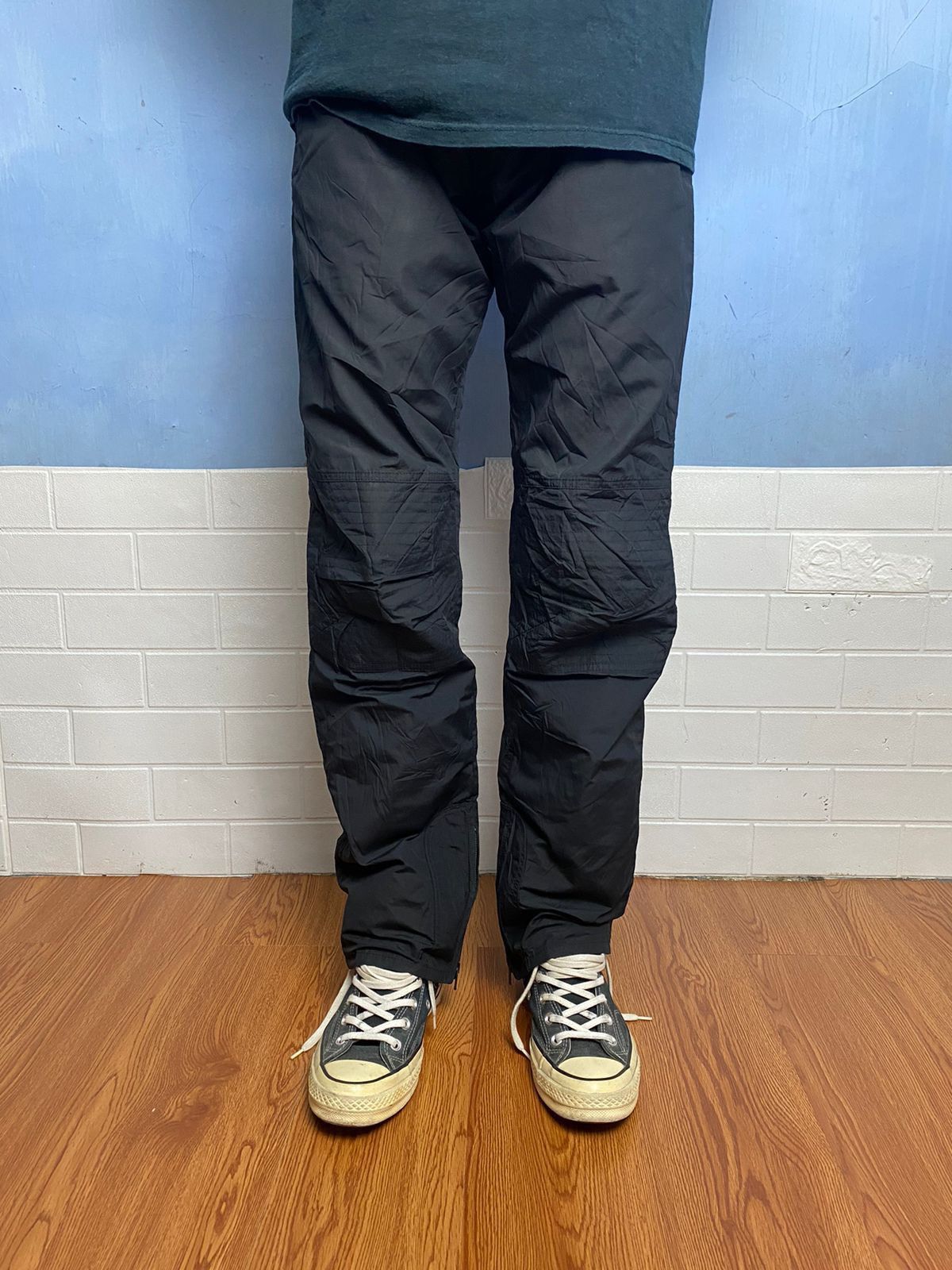 Helmut Lang Helmut Lang AW99 Astro Double Cuff Nylon Pants Size US 30 / EU 46 - 2 Thumbnail