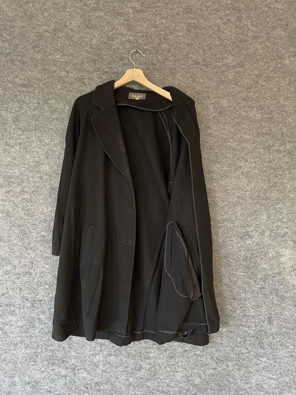 Bally × Vintage VINTAGE BALLY OVERCOAT Size US L / EU 52-54 / 3 - 5 Thumbnail