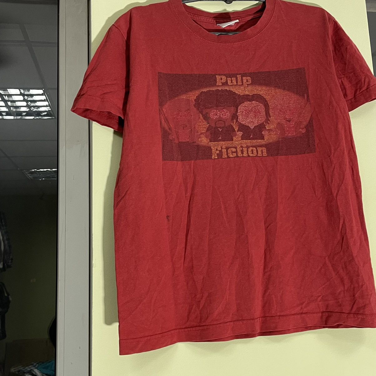 Vintage Vintage Y2K Sun Faded Pulp Fiction Graphic Tee Grunge Slim M Size US M / EU 48-50 / 2 - 3 Thumbnail