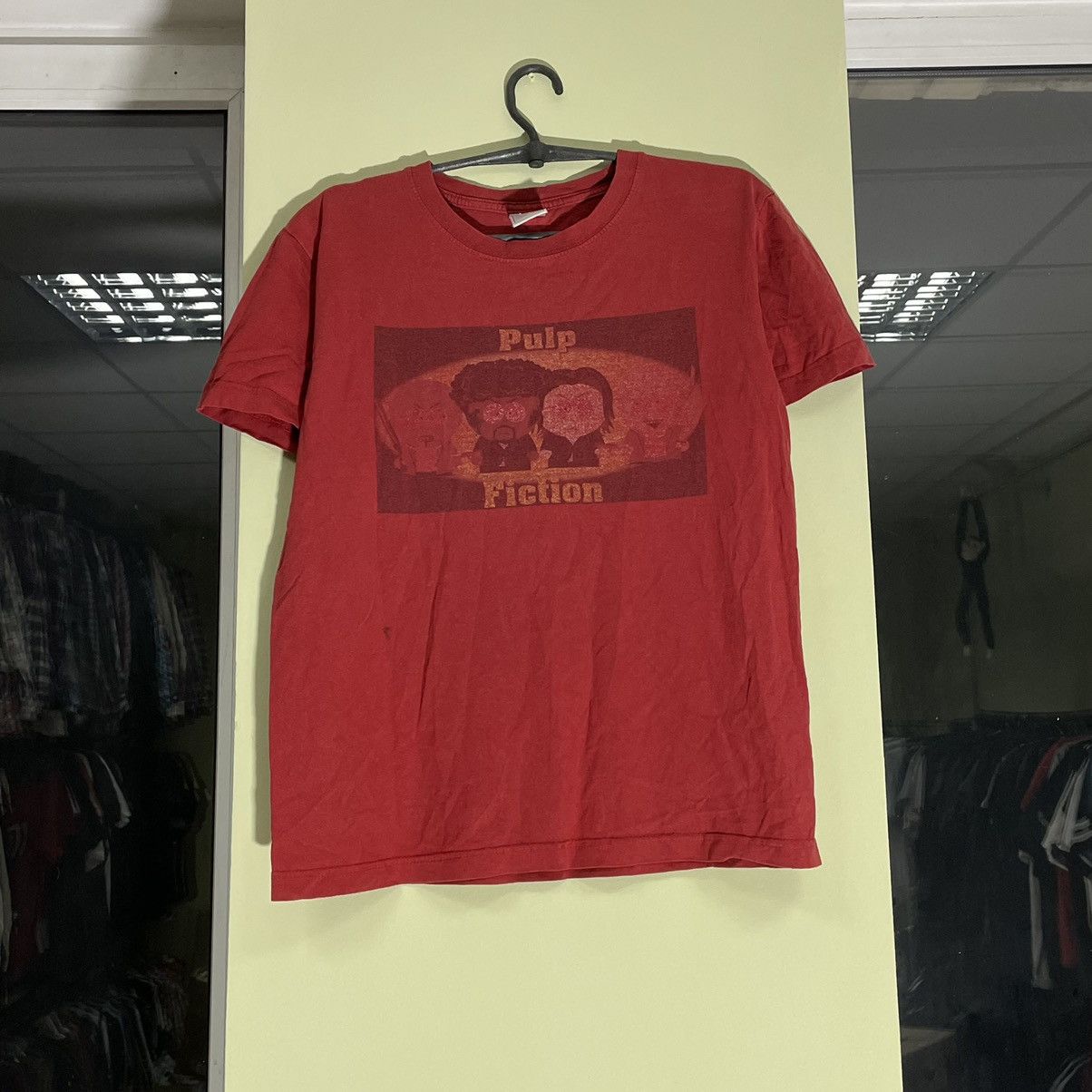 Vintage Y2K Tee Pulp Fiction Art Band Rock M