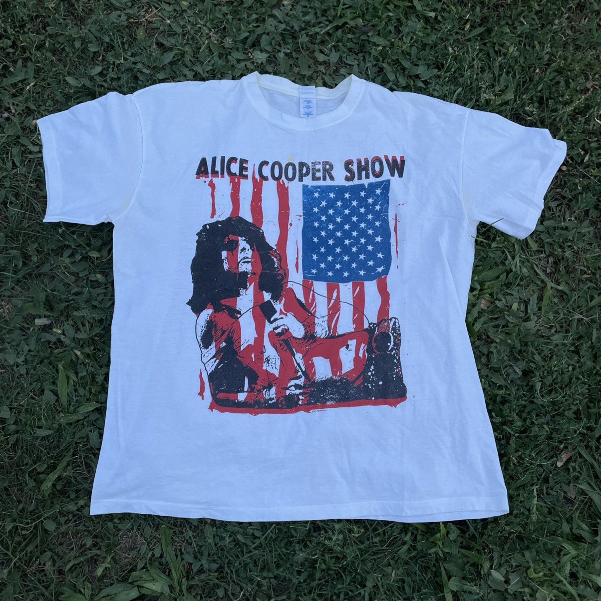 Band Tees Vintage Y2K Alice Cooper Horror Print Band Rock Streetwear Size US XL / EU 56 / 4 - 1 Thumbnail