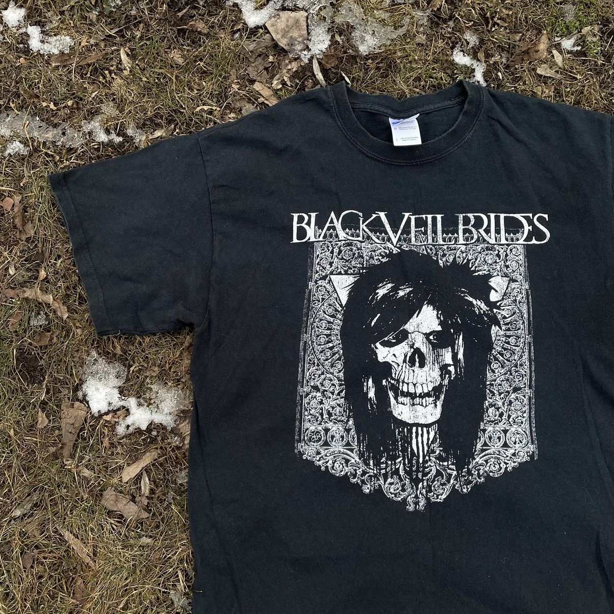 Vintage Vintage 90s Black Skull Graphic Tee Grunge Underground L Size US L / EU 52-54 / 3 - 3 Thumbnail