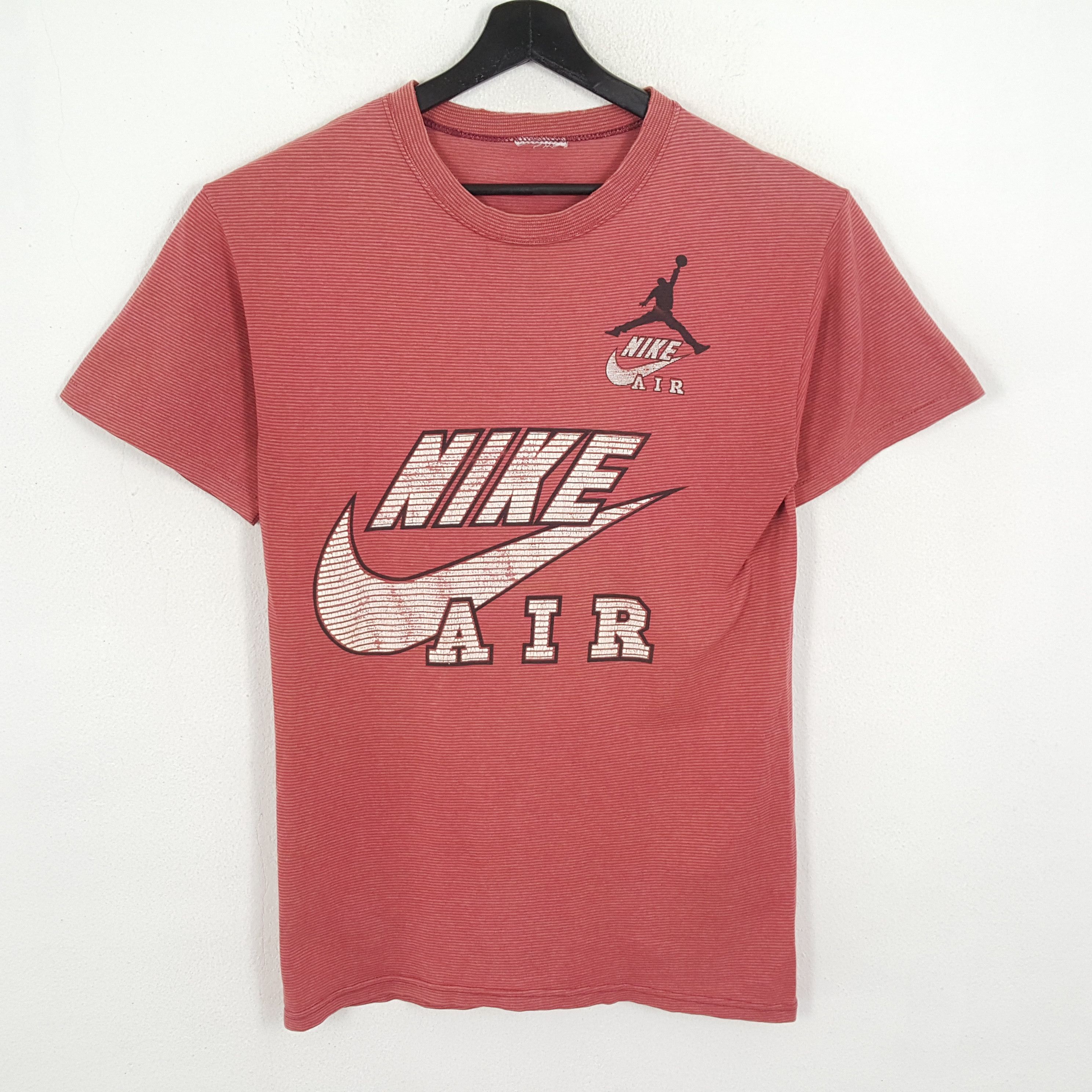 Nike × Vintage NIKE AIR Sportswear Big Logo Design Vintage Tshirt Size US M / EU 48-50 / 2 - 1 Thumbnail