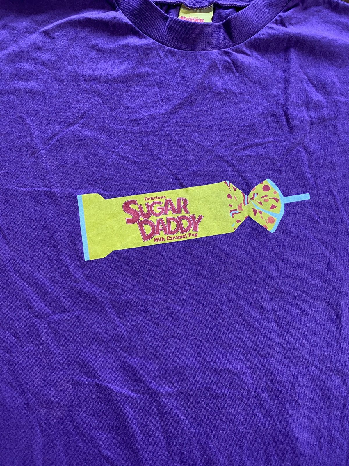 Vintage Vintage 2001 Sugar Daddy Candy Purple Tee Size US L / EU 52-54 / 3 - 2 Thumbnail