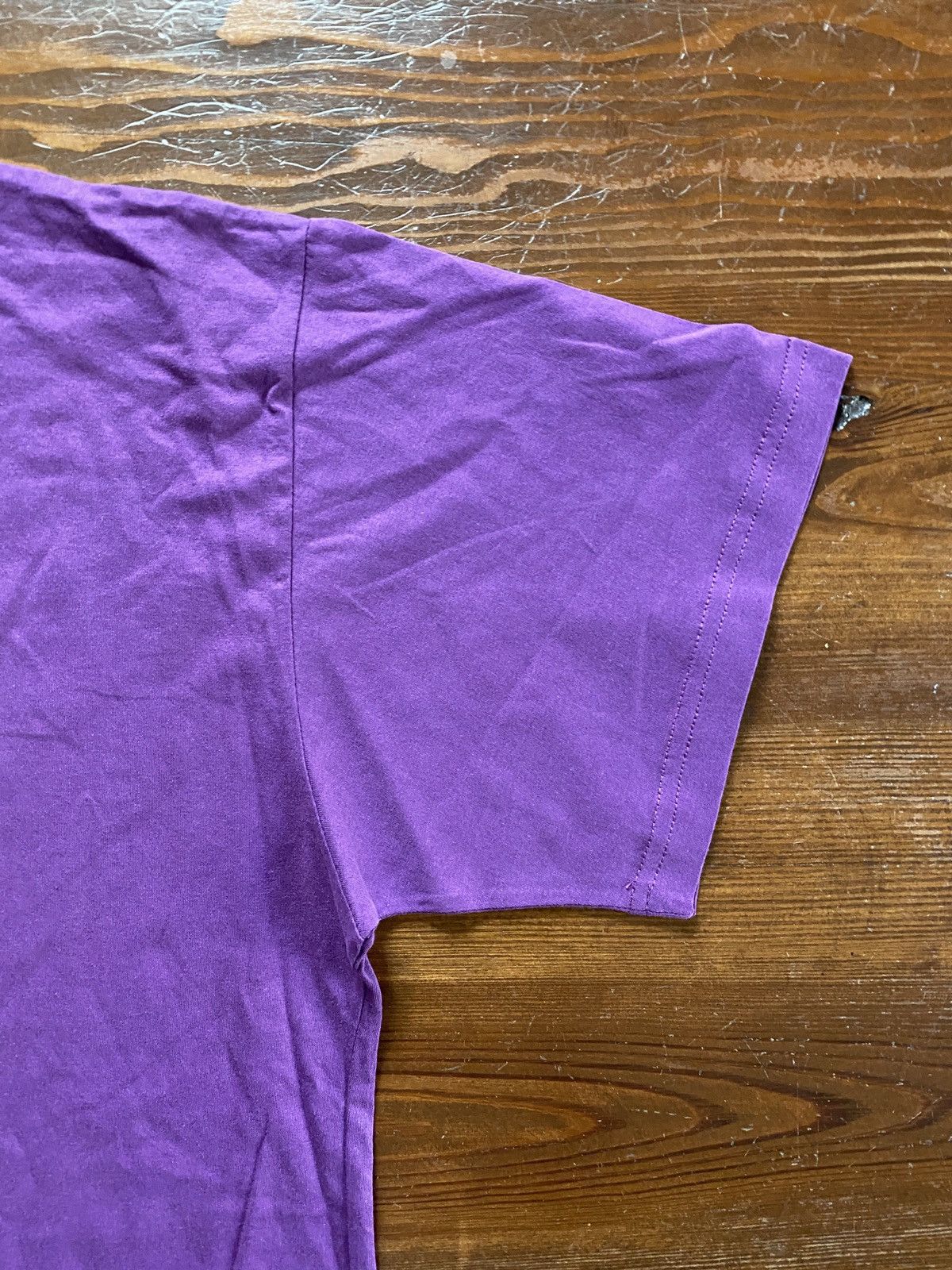 Vintage Vintage 2001 Sugar Daddy Candy Purple Tee Size US L / EU 52-54 / 3 - 13 Thumbnail