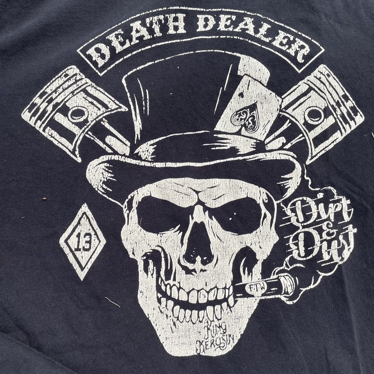 Vintage Vintage Y2K Skull Graphic Tee Death Dealer Punk Streetwear X Size US XL / EU 56 / 4 - 4 Thumbnail