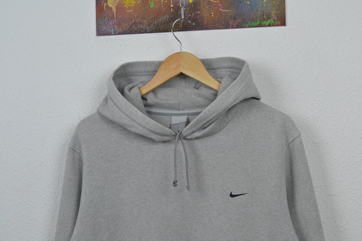 Nike × Vintage Y2K Nike Vintage Thrashed Hoodie Size US M / EU 48-50 / 2 - 4 Thumbnail