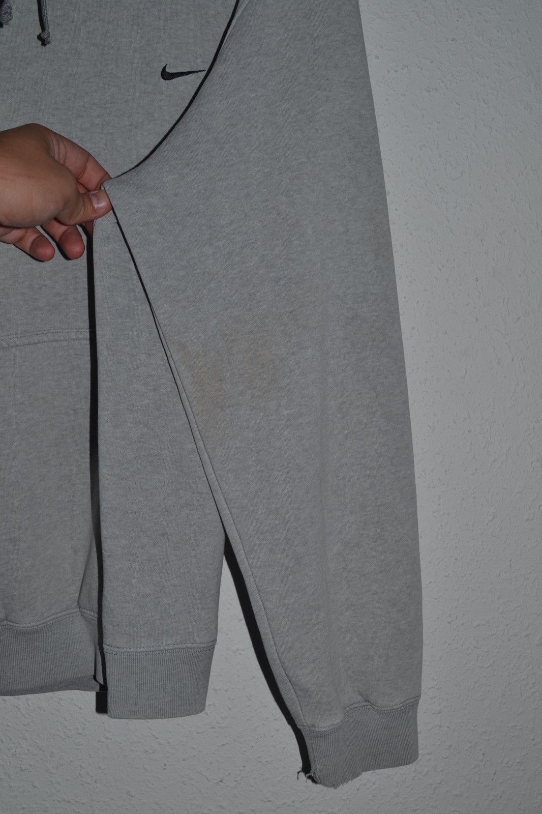Nike × Vintage Y2K Nike Vintage Thrashed Hoodie Size US M / EU 48-50 / 2 - 6 Thumbnail