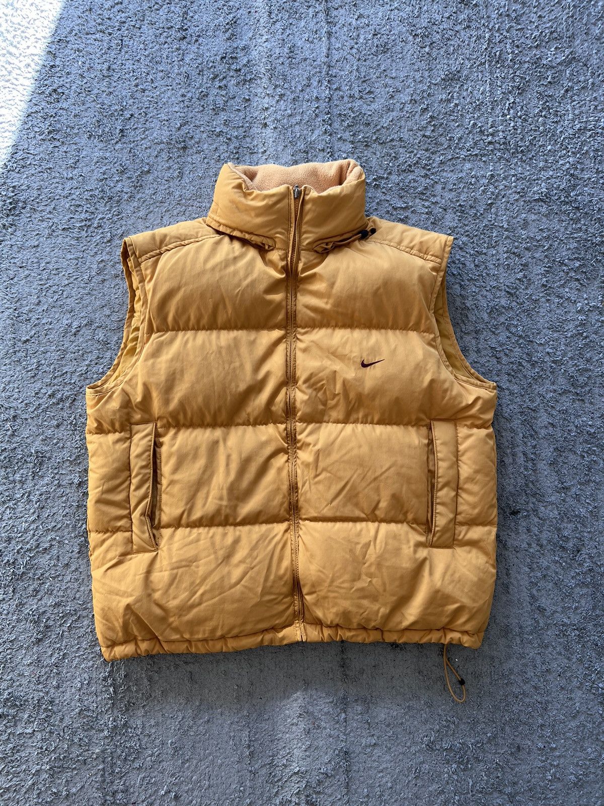 NIKE VINTAGE PUFFER DOWN VEST