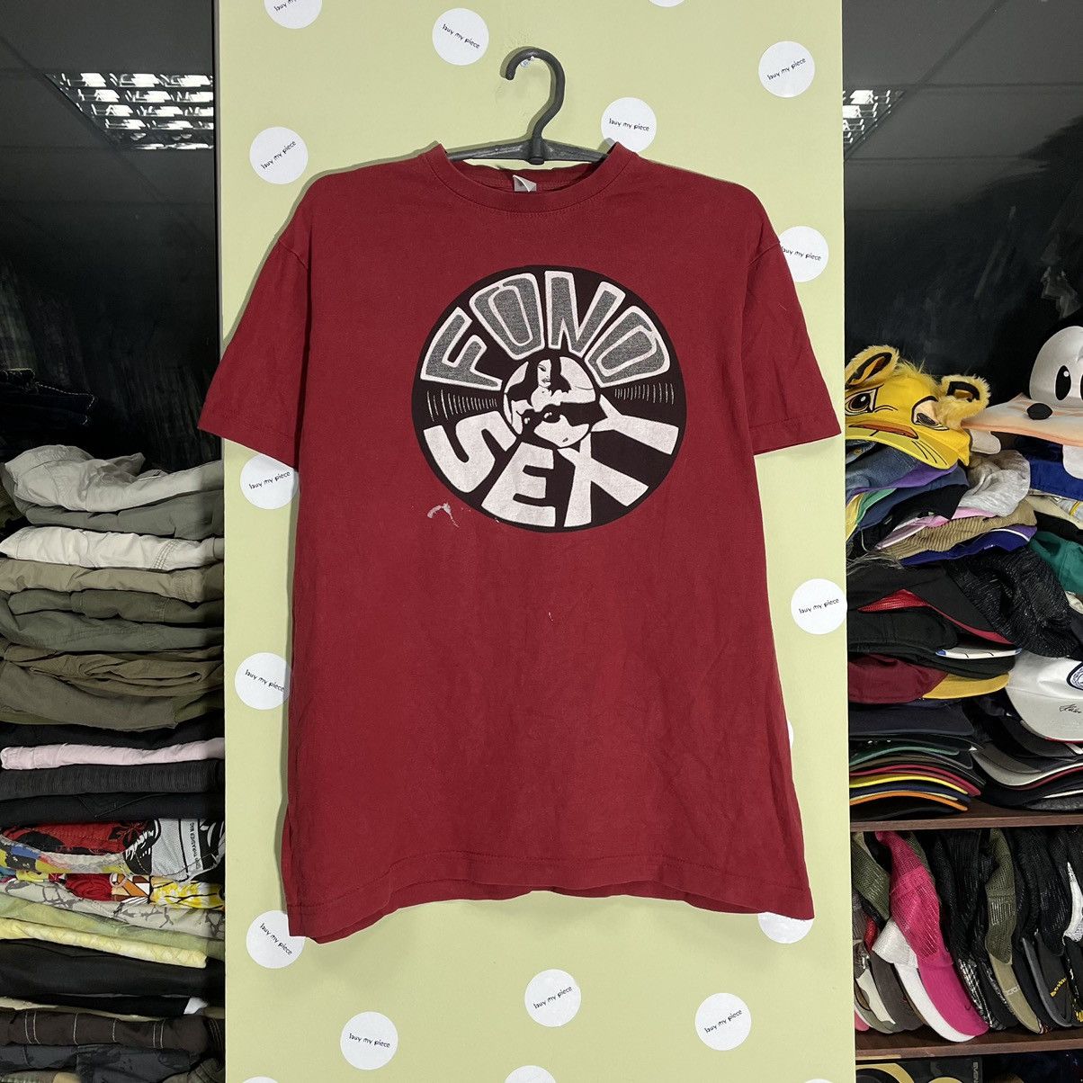 Vintage Vintage 90s Graphic Tee Sun Faded Streetwear Skate Red M Size US M / EU 48-50 / 2 - 1 Thumbnail