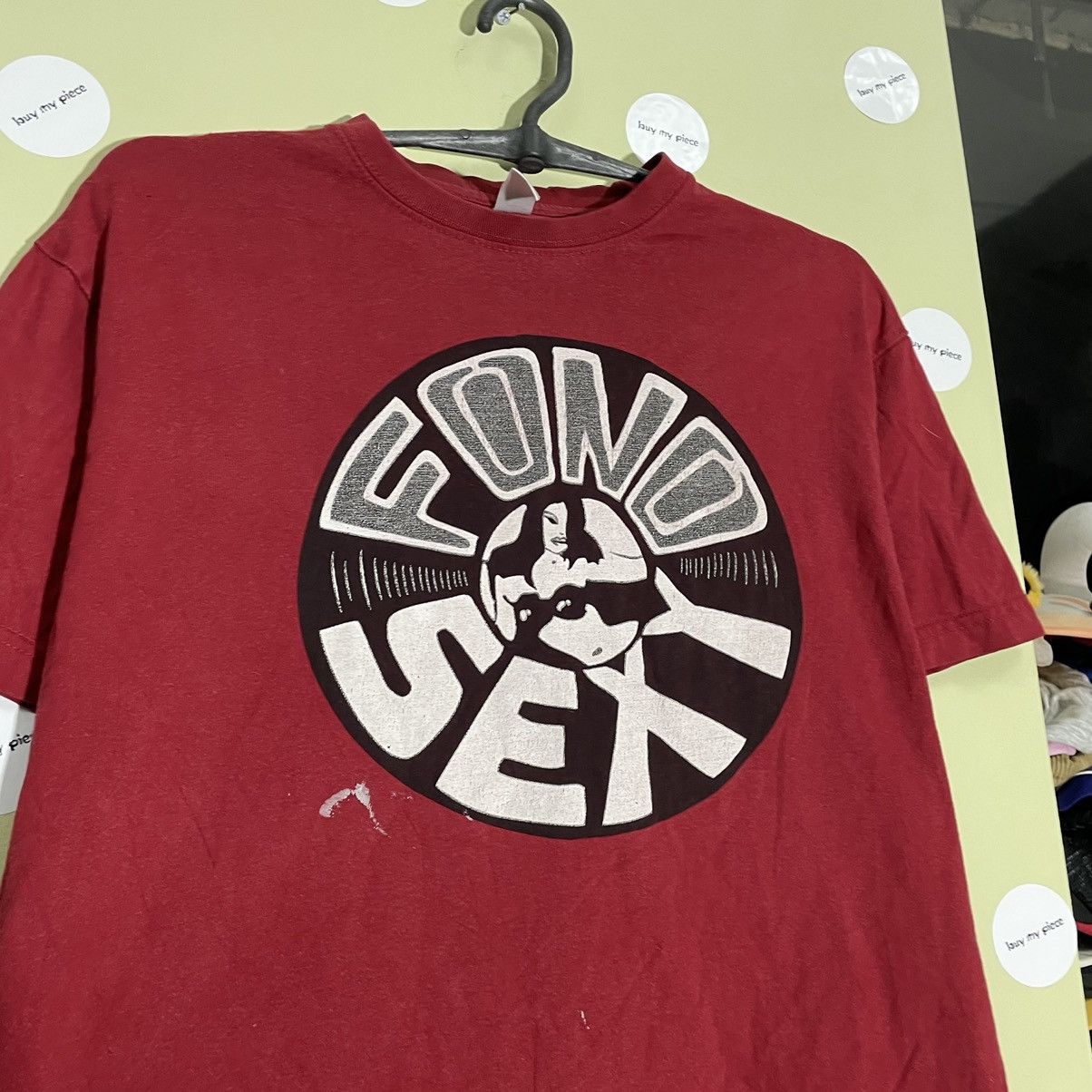 Vintage Vintage 90s Graphic Tee Sun Faded Streetwear Skate Red M Size US M / EU 48-50 / 2 - 6 Thumbnail