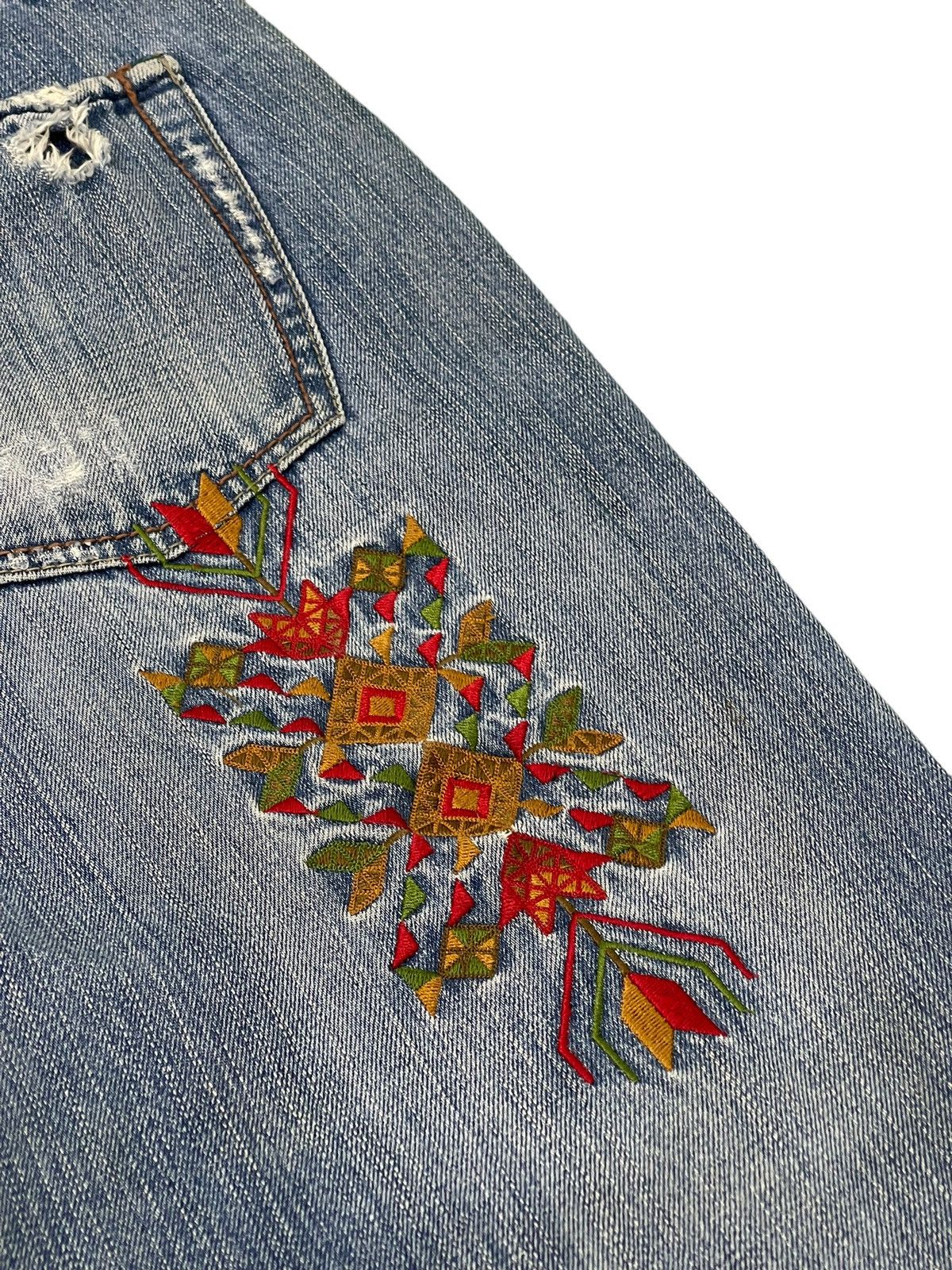 Japanese Brand Embroydery Native Jeans Global Work Distress Regular 2🟦4 Size US 33 - 21 Thumbnail