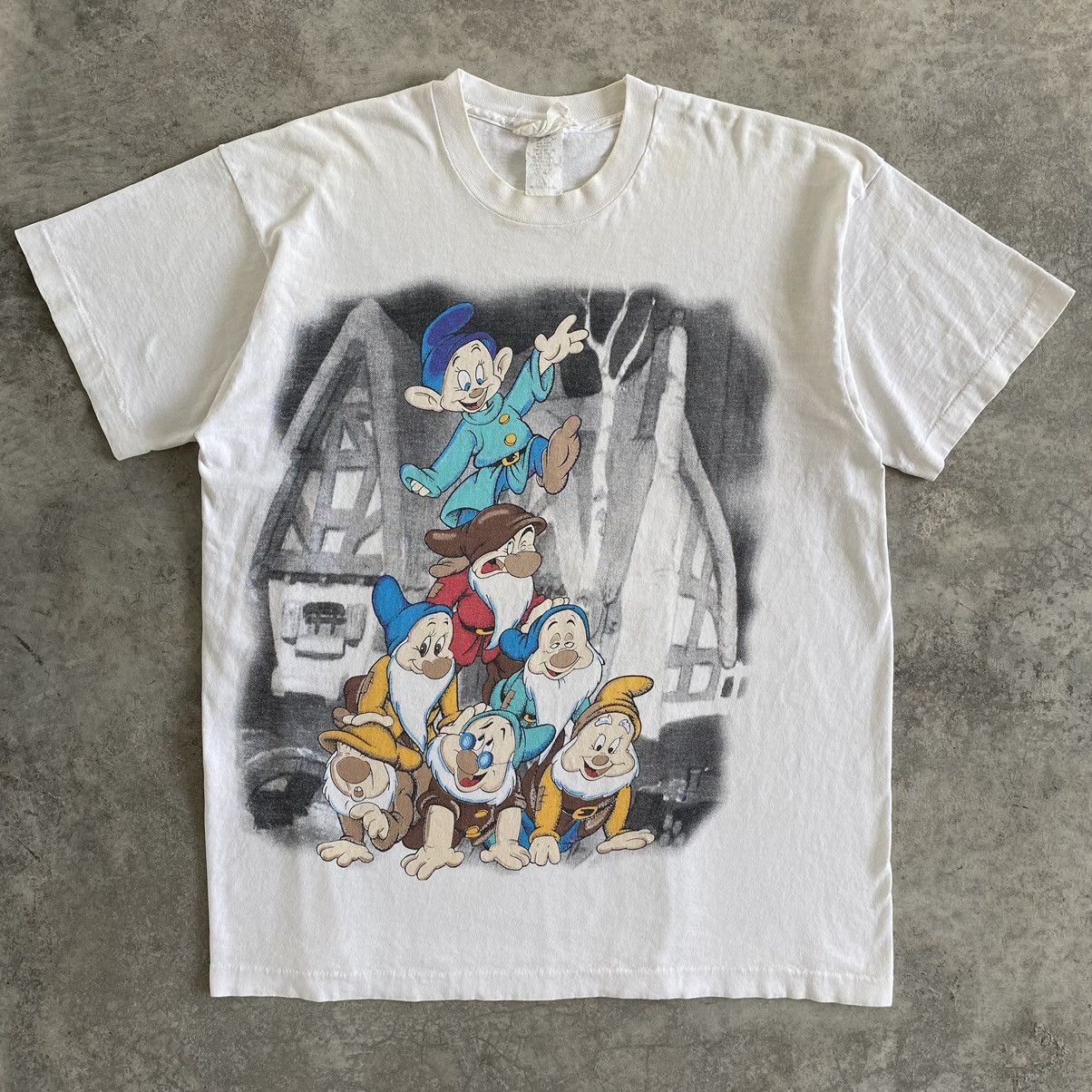 image of Vintage 90’S Snow White And The Seven Dwarfs Disney T-Shirt, Men's (Size XL)