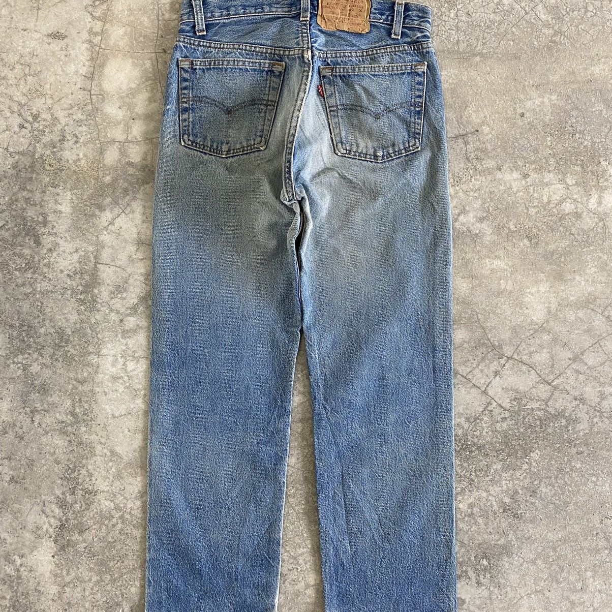 Levi's Vintage 90's Levi's 501 Faded Stonewashed Denim Jeans Size US 29 - 13 Thumbnail