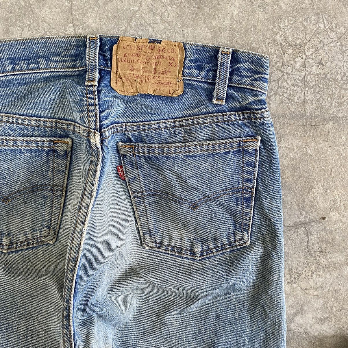 Levi's Vintage 90's Levi's 501 Faded Stonewashed Denim Jeans Size US 29 - 15 Thumbnail