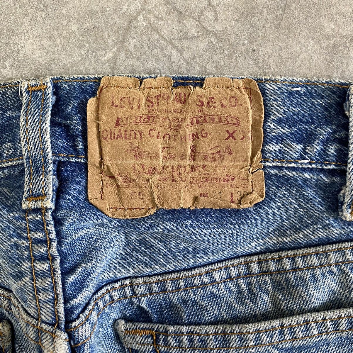 Levi's Vintage 90's Levi's 501 Faded Stonewashed Denim Jeans Size US 29 - 16 Thumbnail