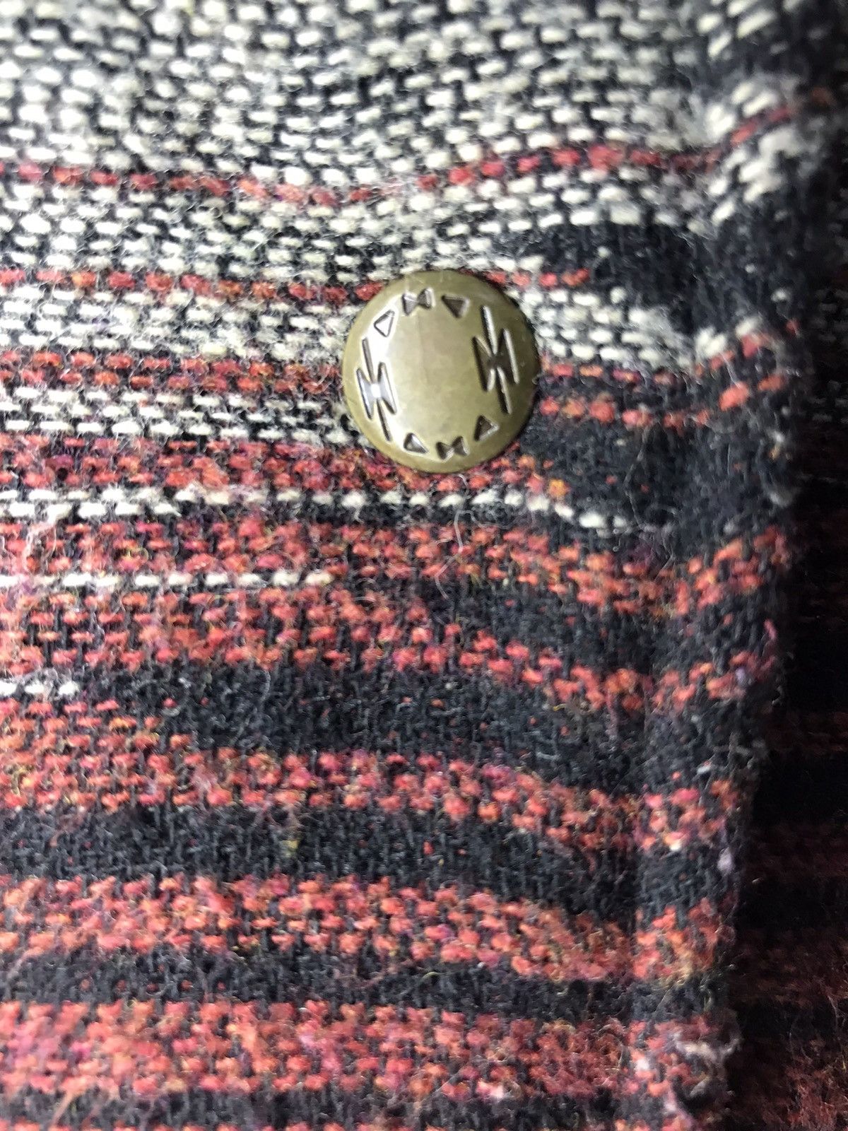 Native Navajo style sleeveless snap button hoodie by our property Size US S / EU 44-46 / 1 - 5 Thumbnail